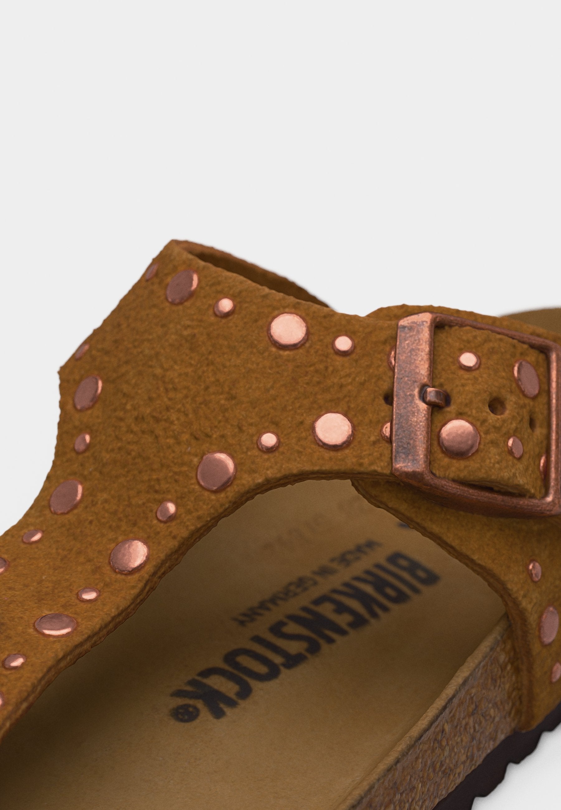 GIZEH RIVET NARROW - T-bar sandals - brown