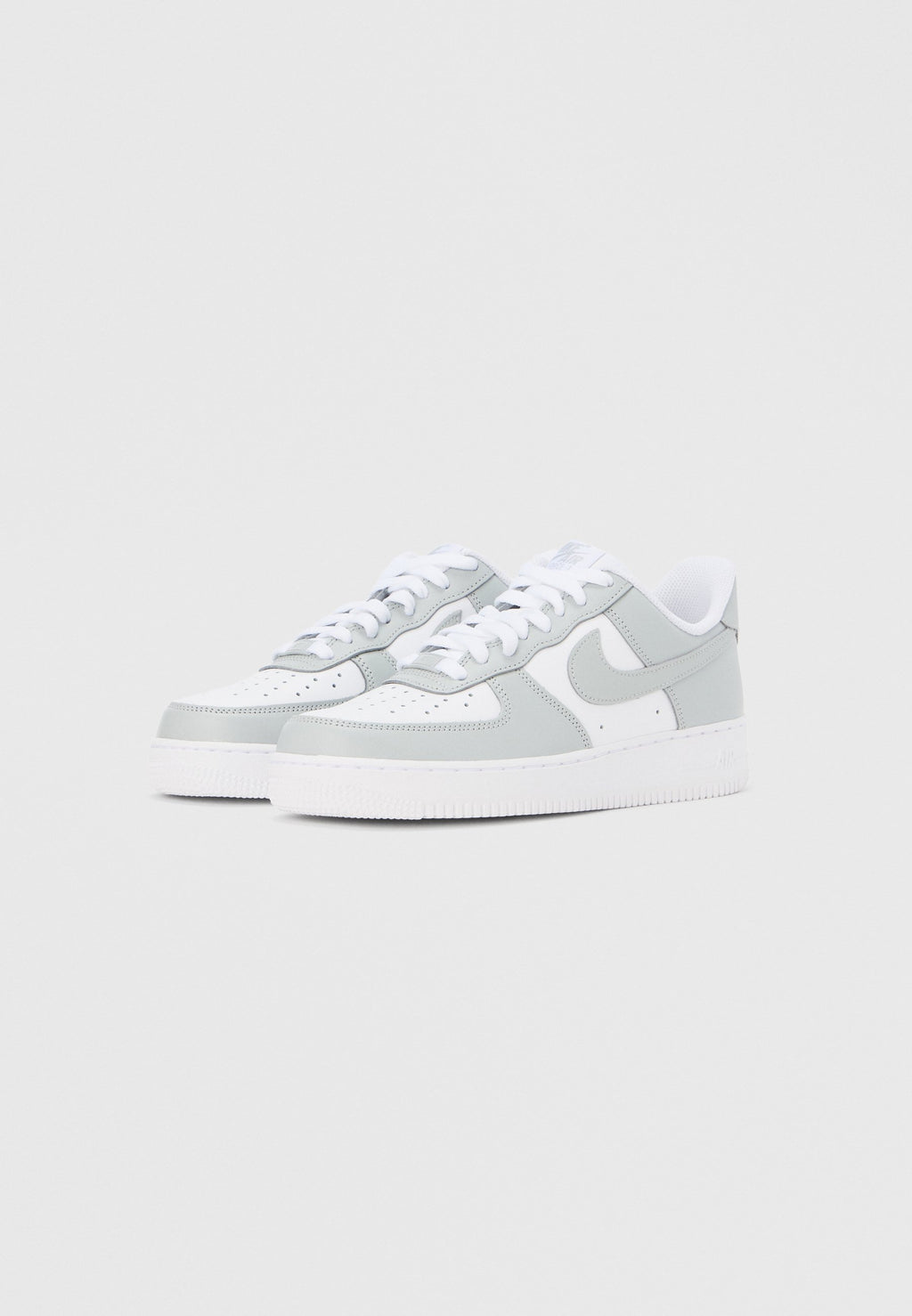 AIR FORCE 1 UNISEX - Trainers - white/light smoke grey