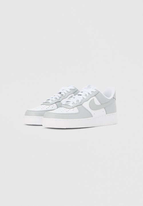 AIR FORCE 1 UNISEX - Trainers - white/light smoke grey
