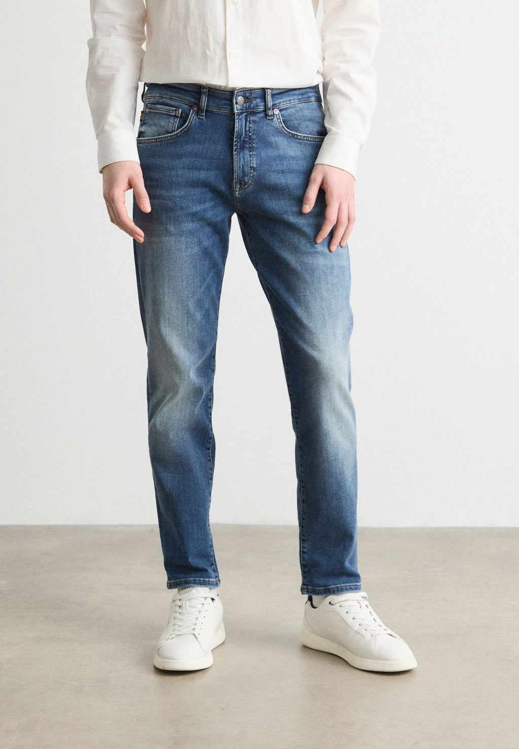 Straight leg jeans - navy
