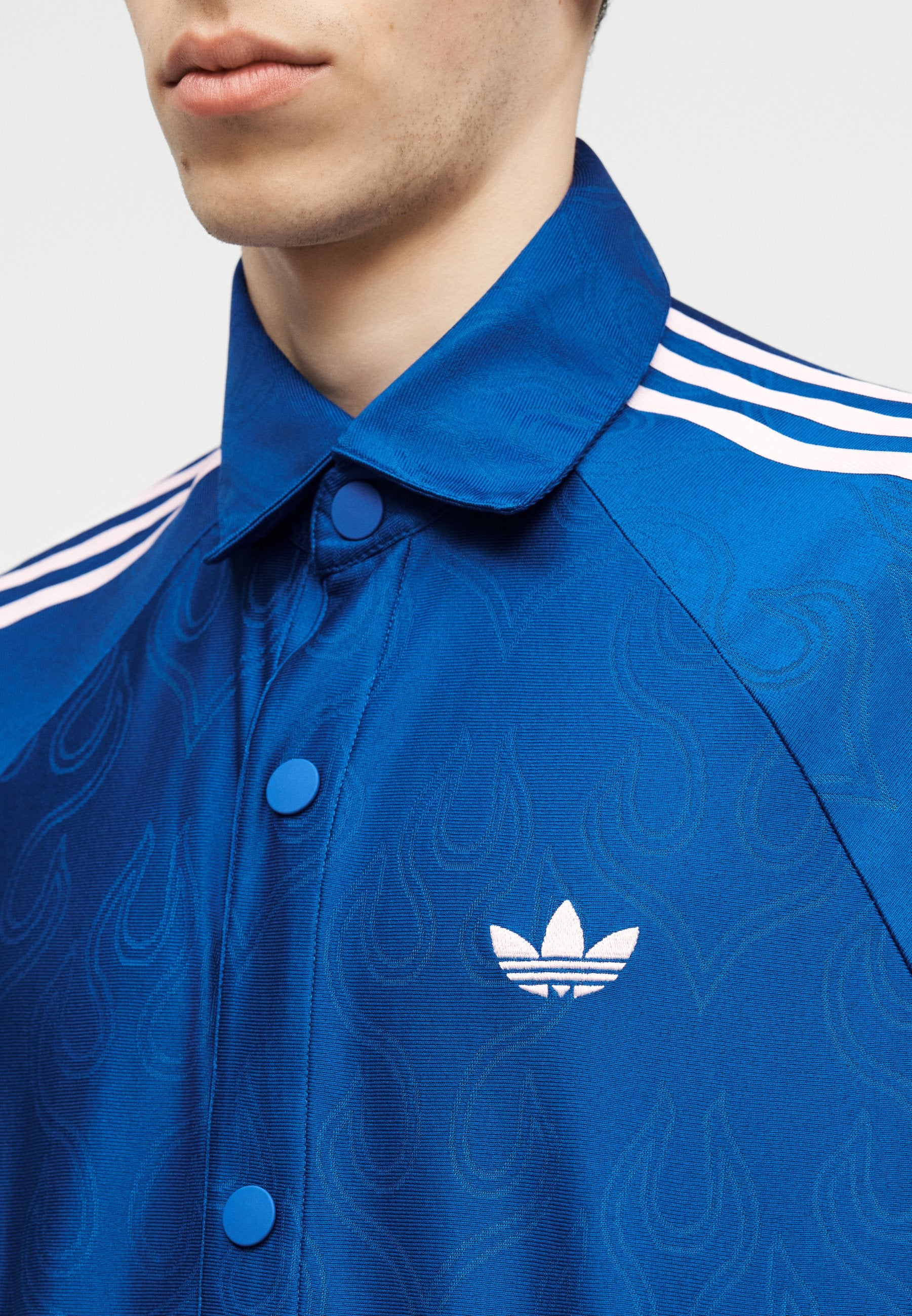 Shirt - bold blue