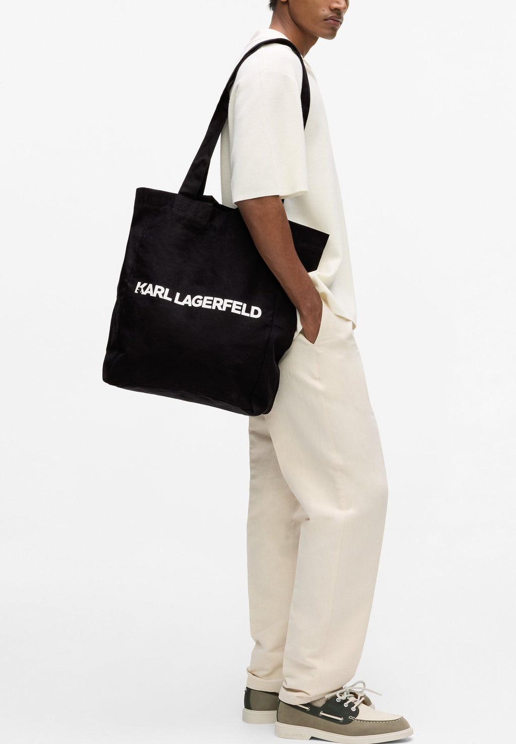 ELONGATED LOGO TOTE  UNISEX - Tote bag - black