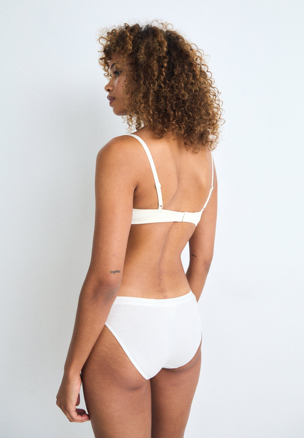PUSH UP PLUNGE SOFT STRETCH LACE - Push-up bra - ivory