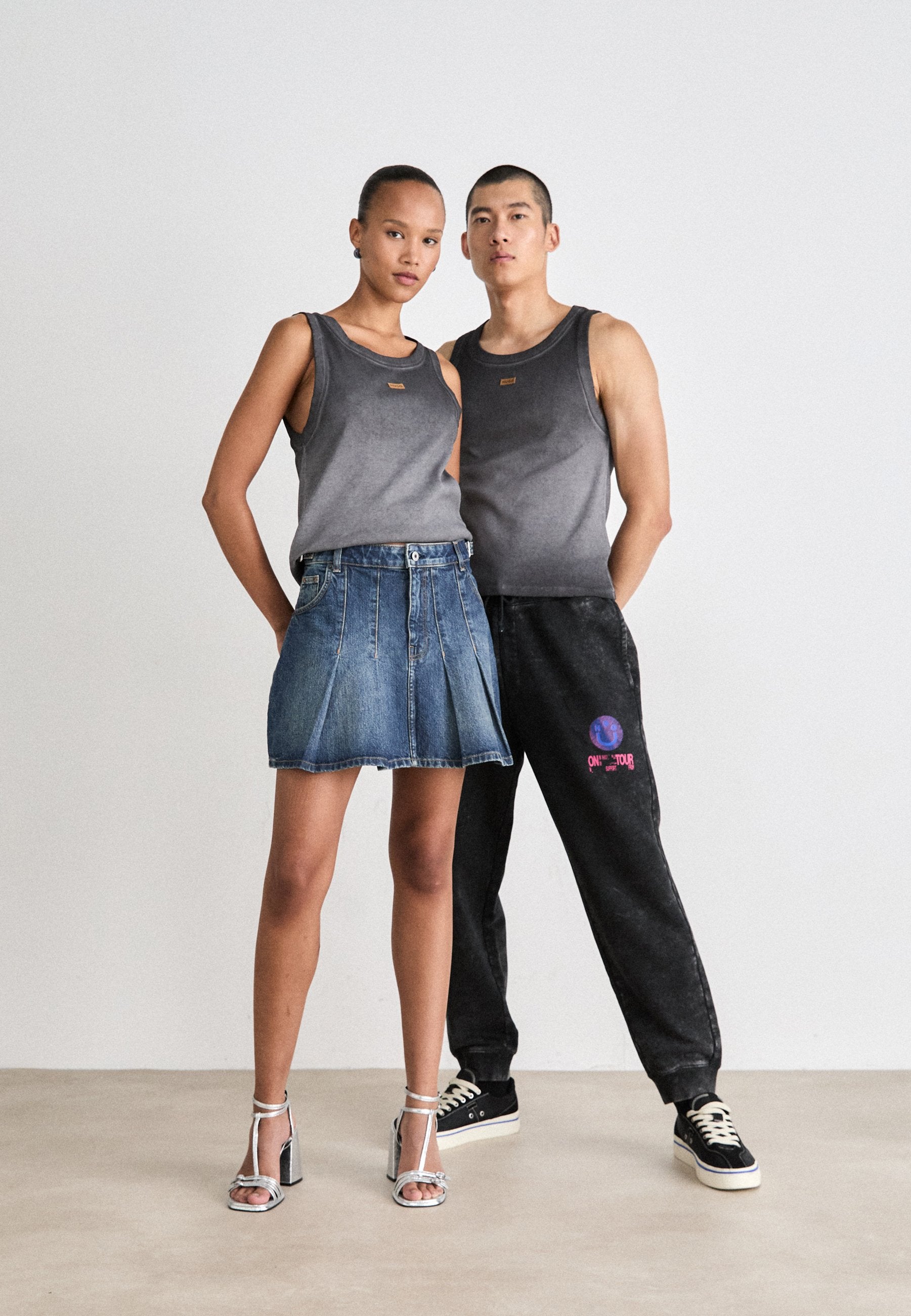 DEYNA UNISEX - Top - black