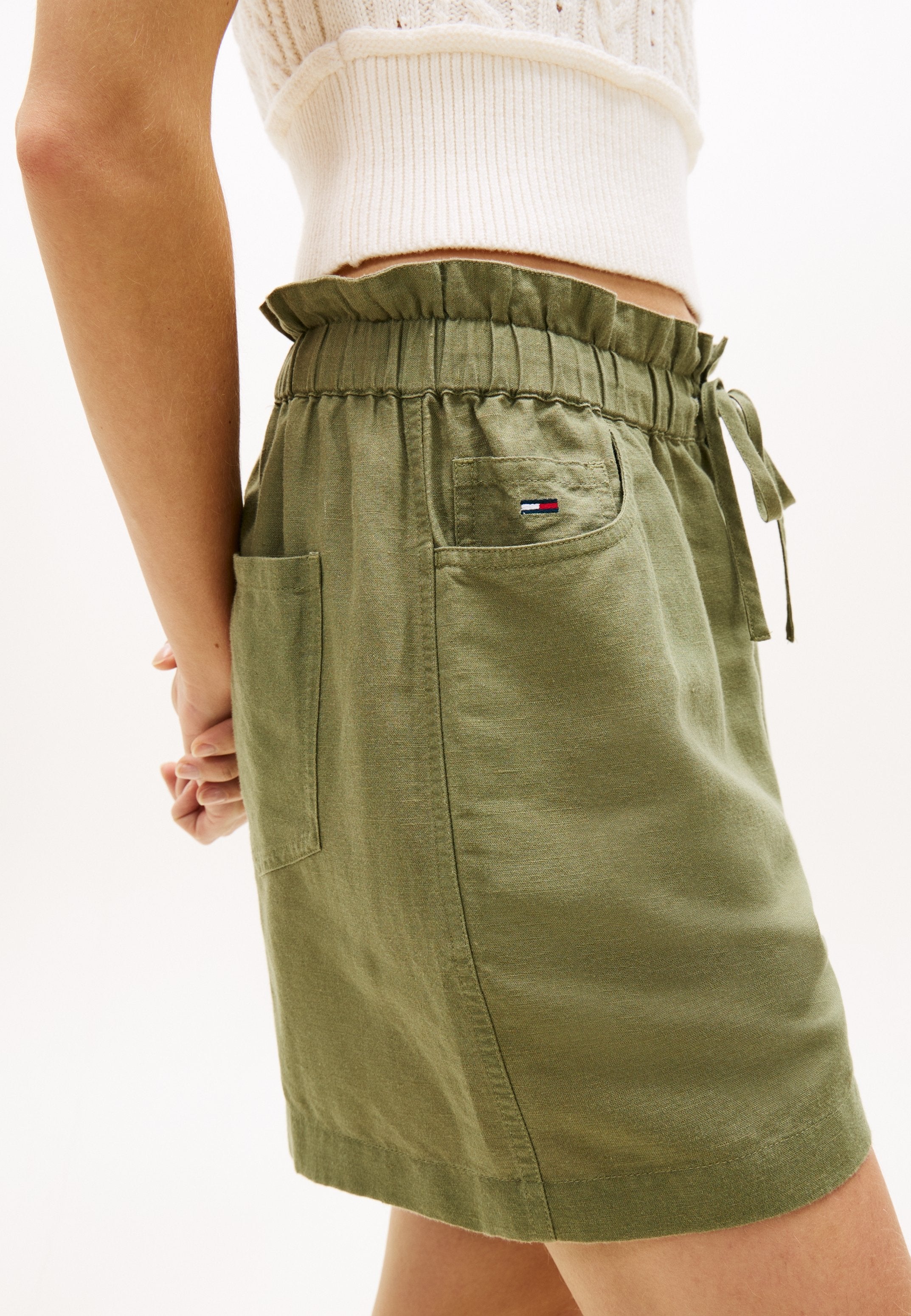 LINEN BLEND FIVE-POCKET SHORTS - Shorts - bay leaf