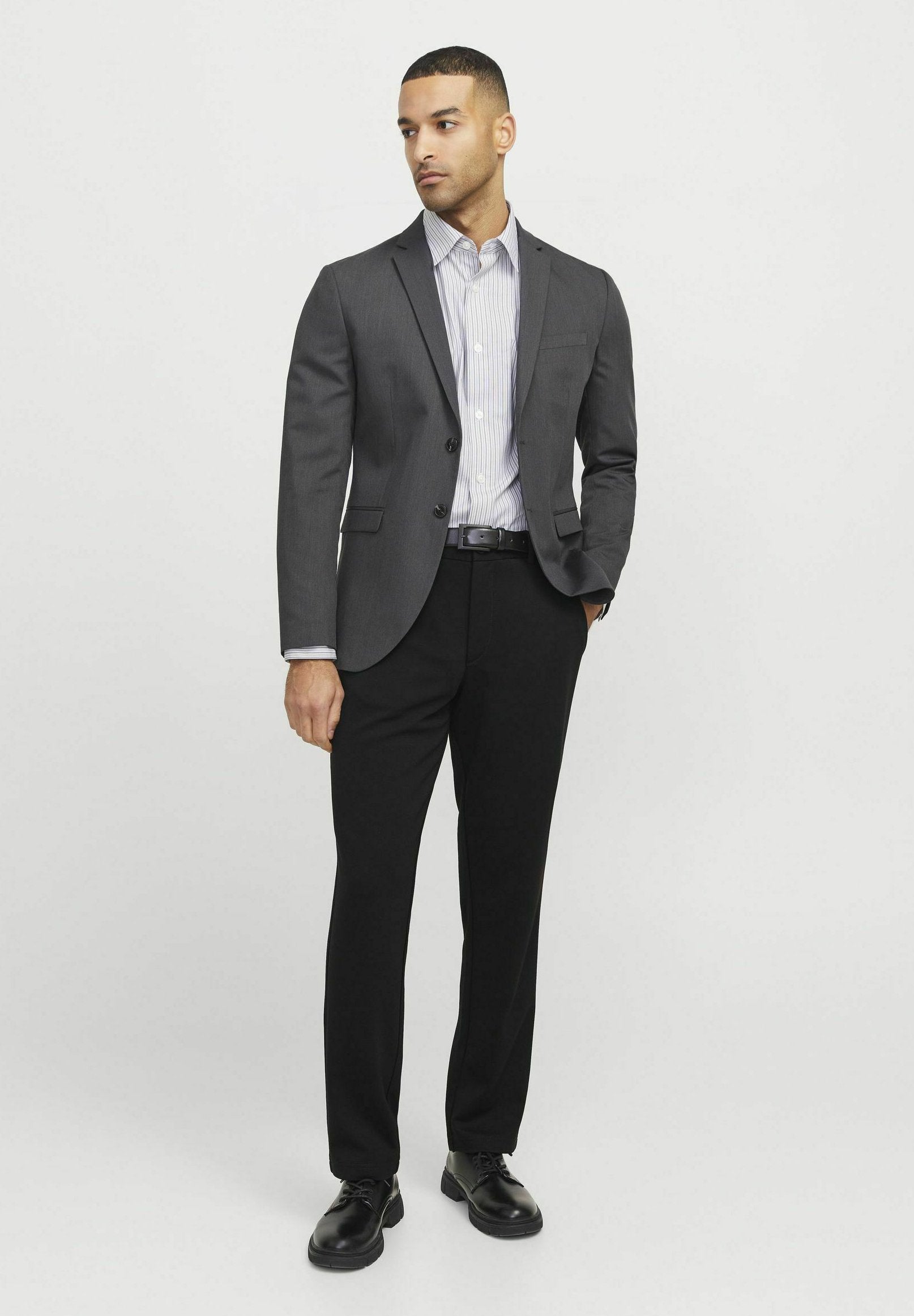 Chino Slim Fit - Trousers - black
