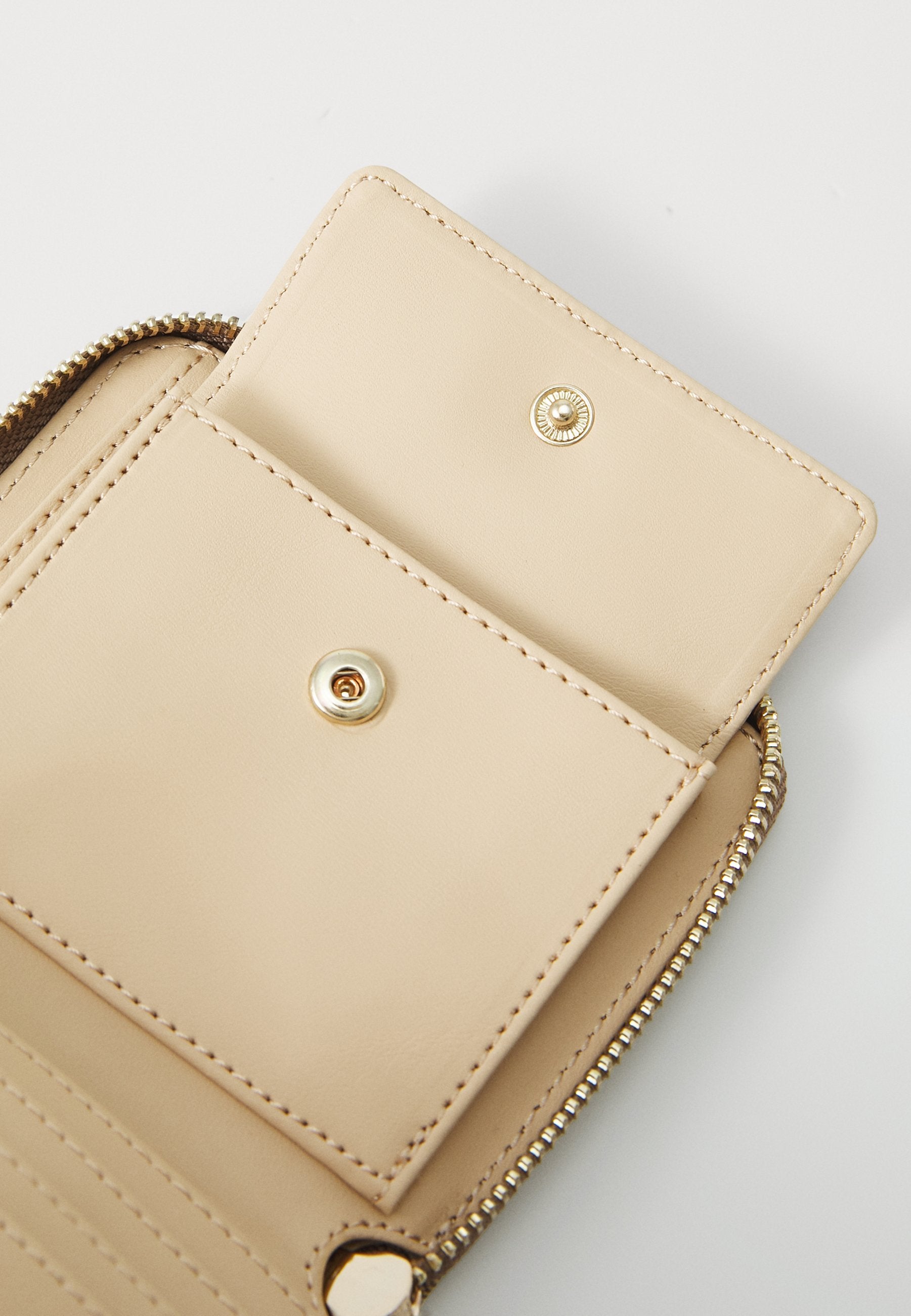 LAUREL SMALL ZIP AROUND - Wallet - latte logo