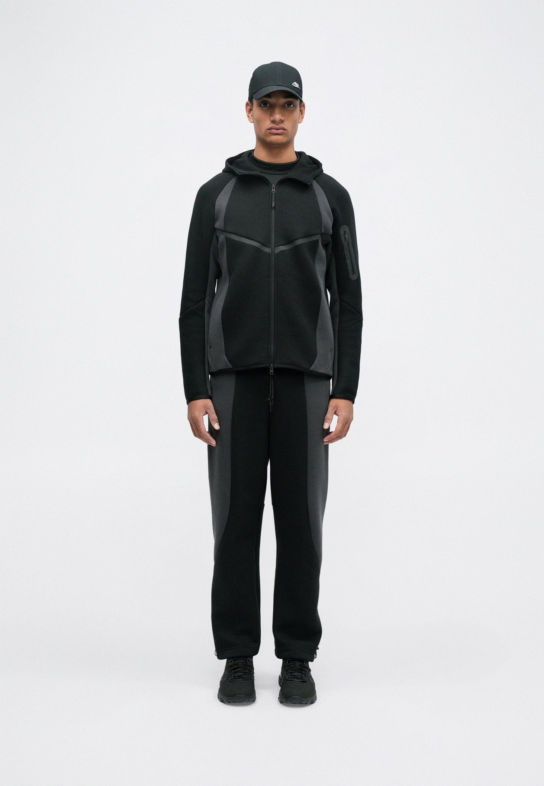 M NK TECH FLC PRO CB OH PANT - Tracksuit bottoms - black/anthracite