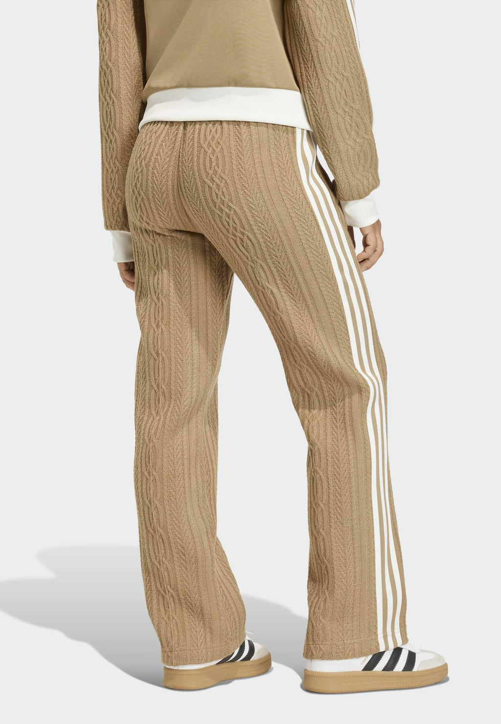 CLASSIC - Tracksuit bottoms - cardboard