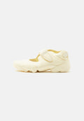 AIR RIFT - Ankle strap ballet pumps - sunbleach/black