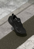 VOMERO PLUS - Road running shoes - black/dark smoke grey/metallic dark grey/cool grey