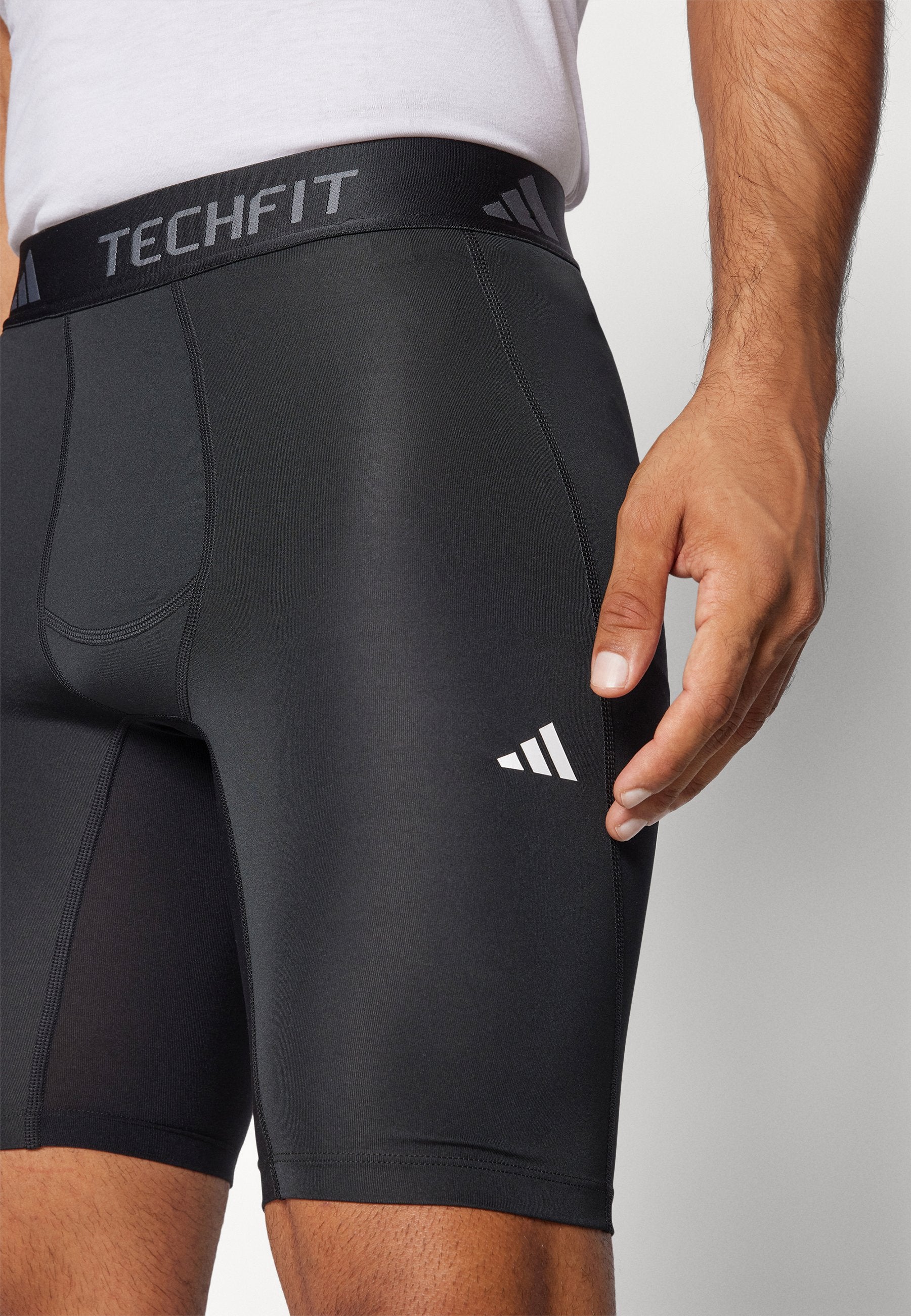 SHORT DE TRAINING À COMPRESSION TECHFIT - Legging - black