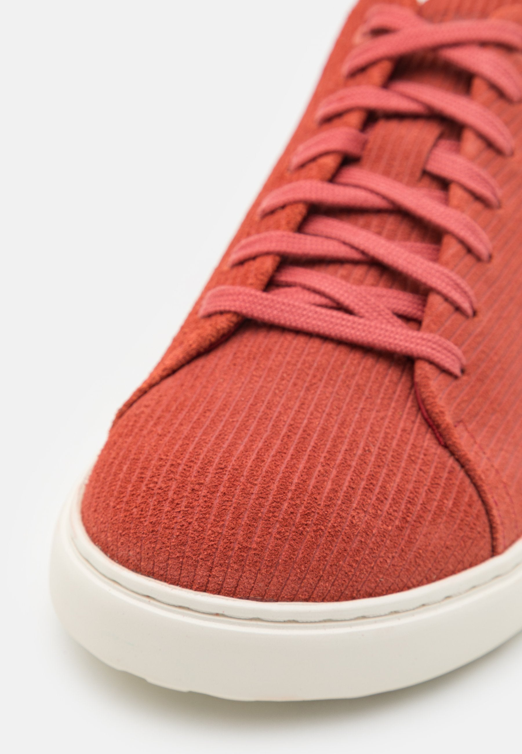 BEND LOW CORD LEVE SIENNA RED - Trainers - sienna red