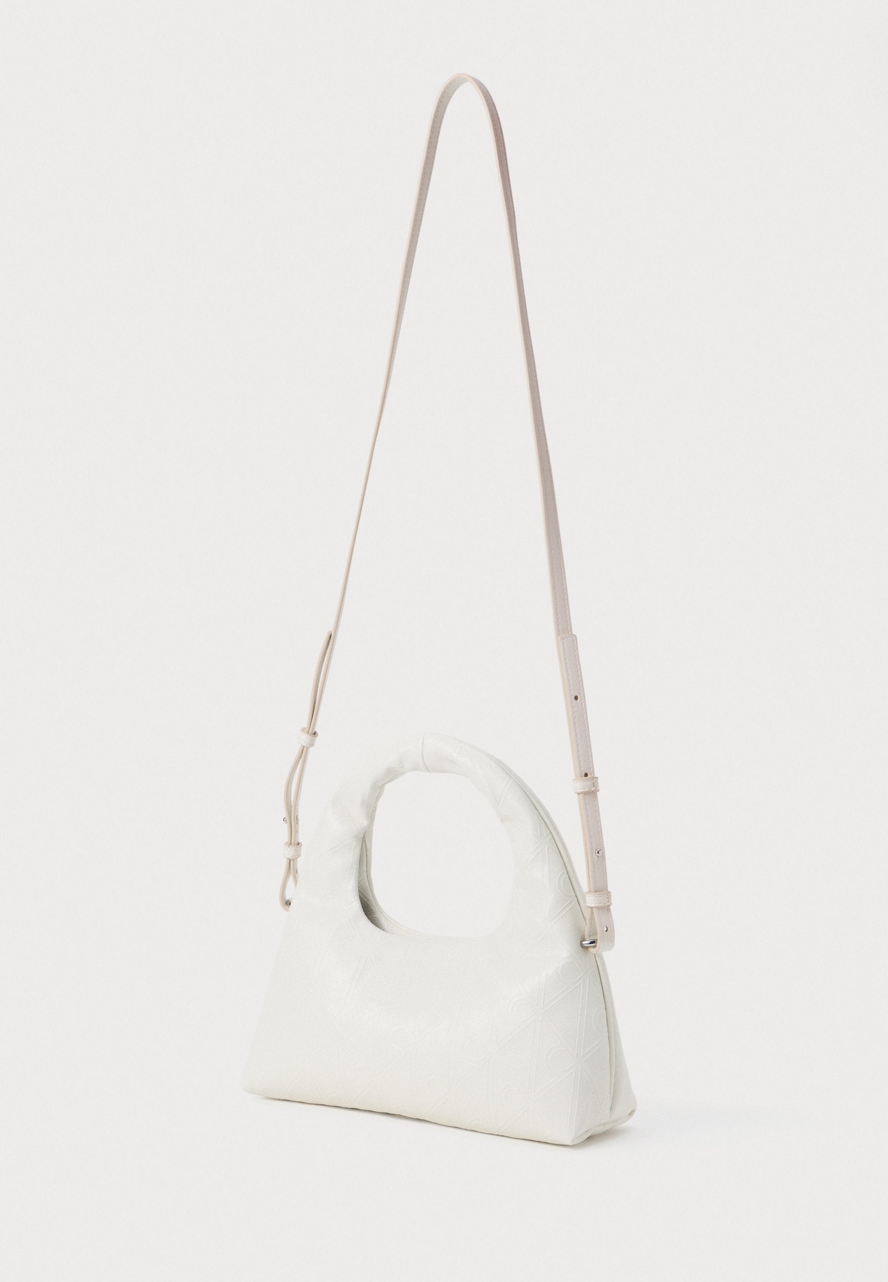 EMBLEM PUFFER BAG WITH STRAP - Cross body bag - white