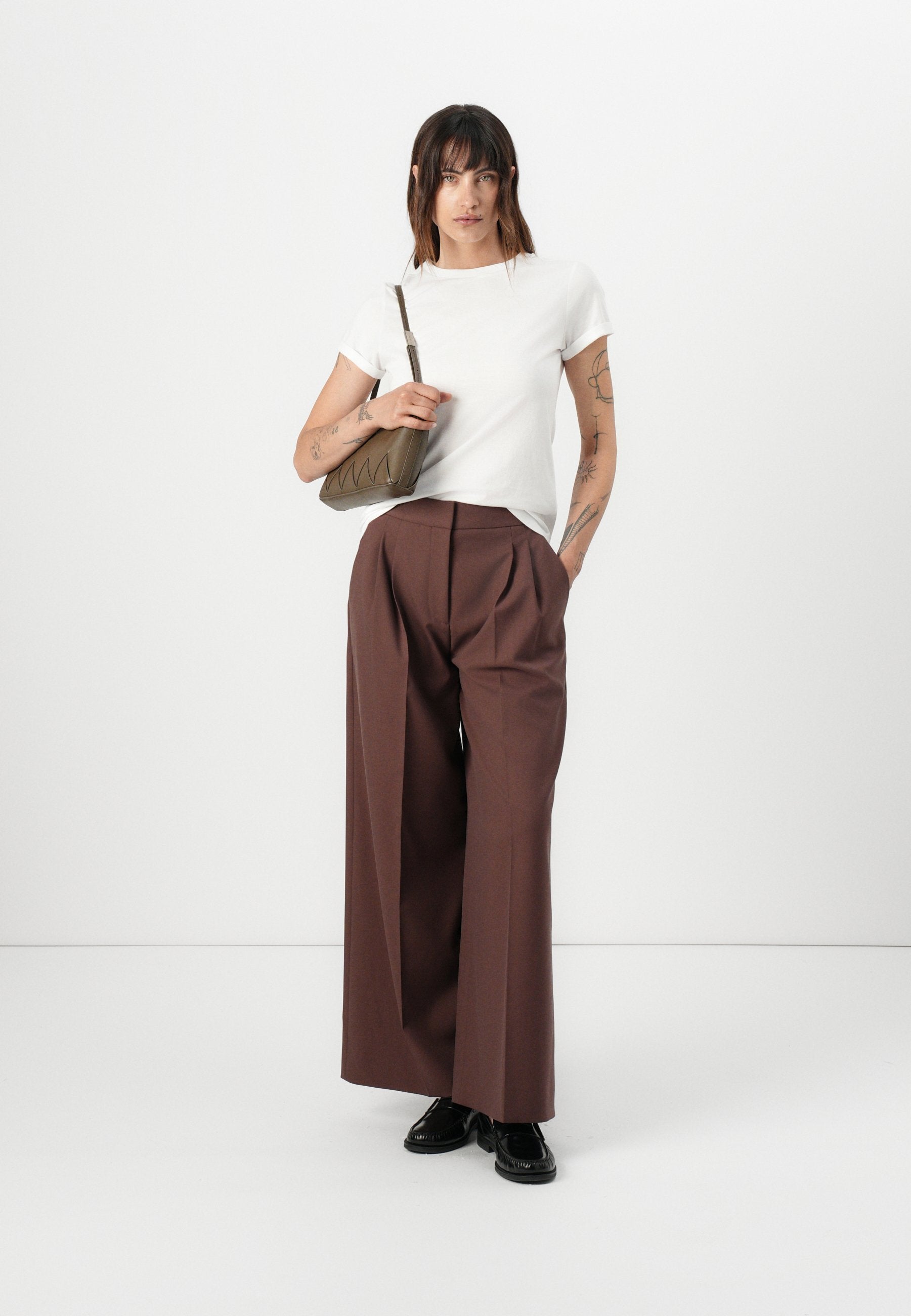 THE PLAIN TEE - Basic T-shirt - white