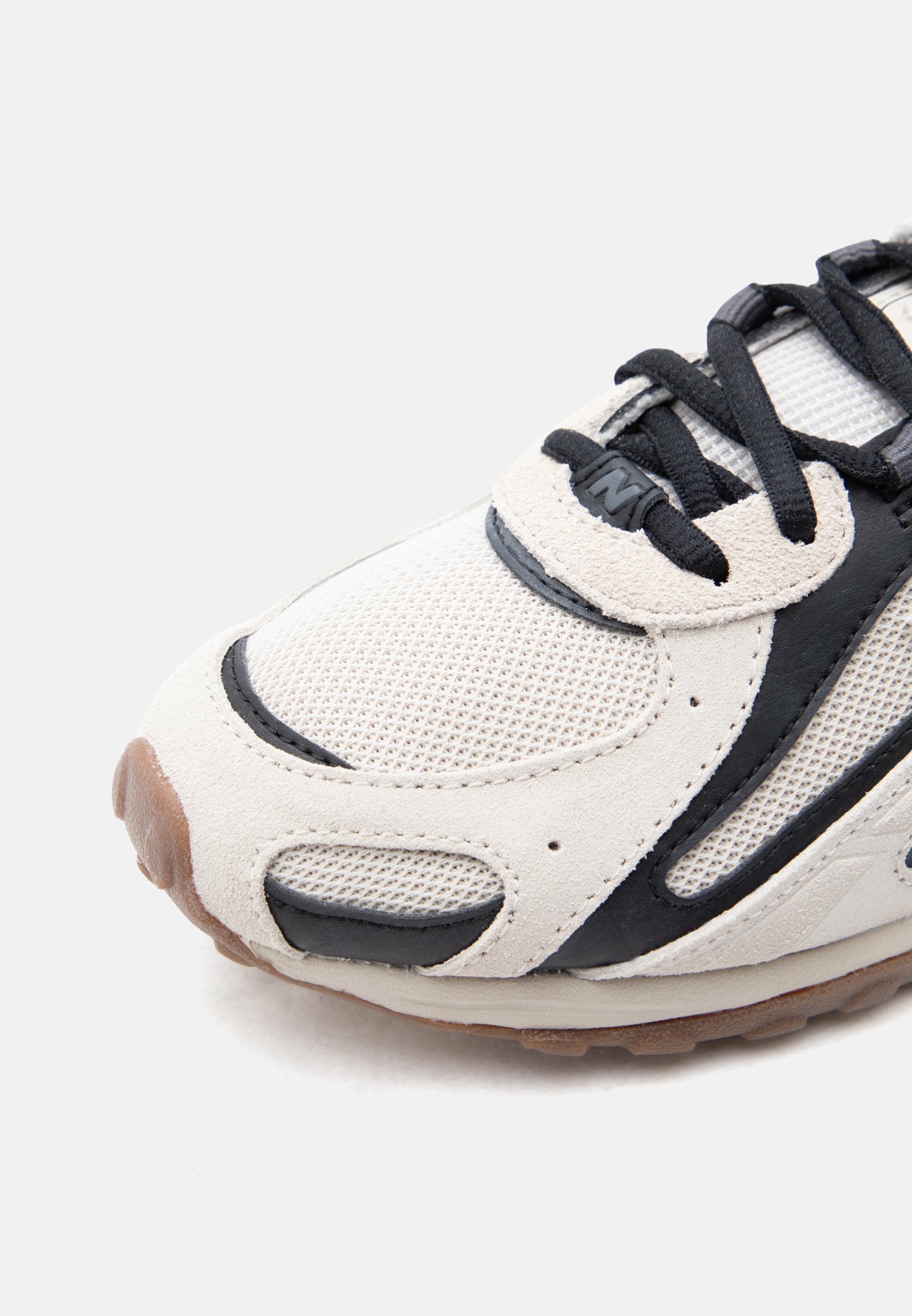 U204L UNISEX - Trainers - beige/black