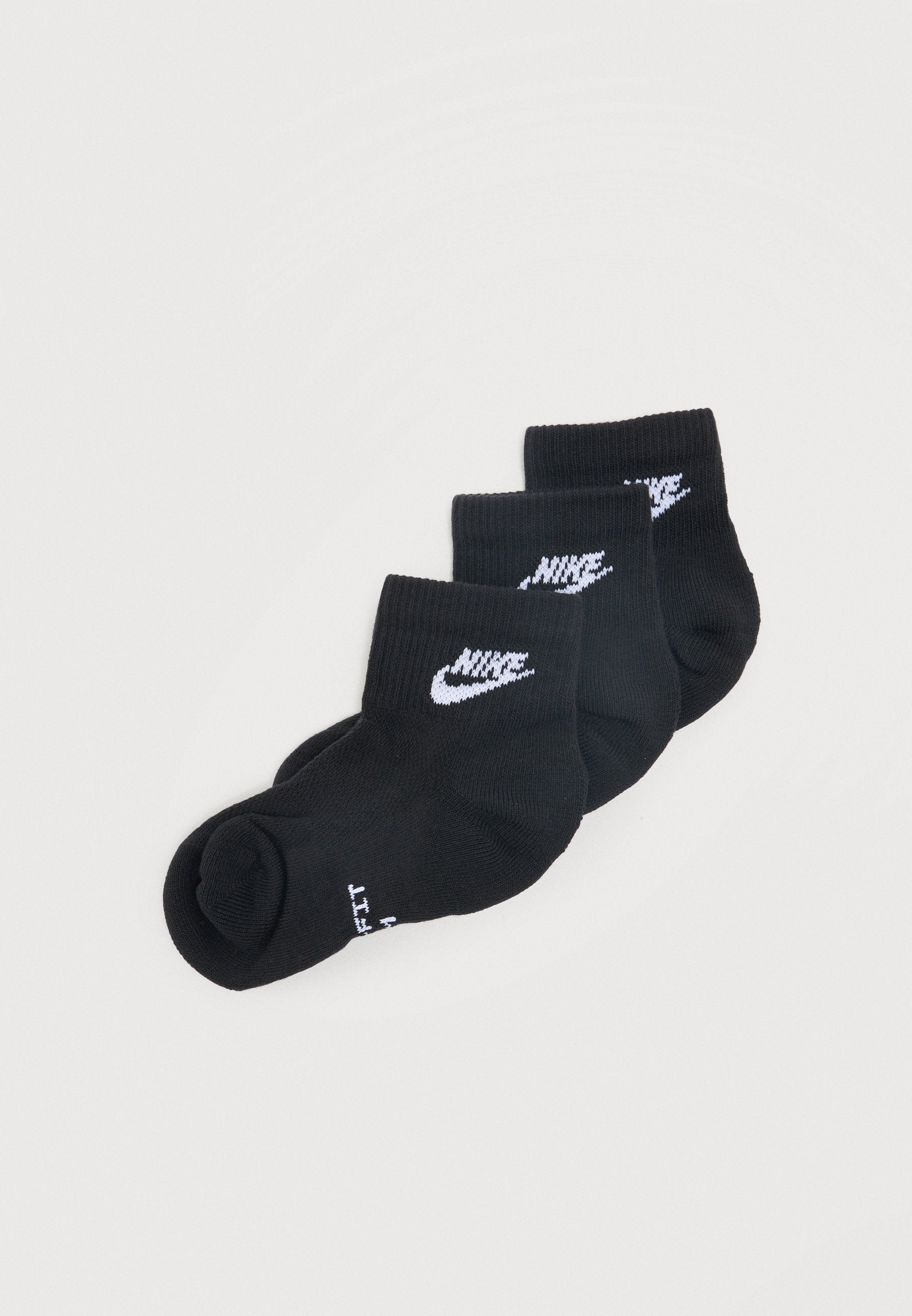 FUTRA UNISEX 3 PACK - جورب - أسود/أبيض