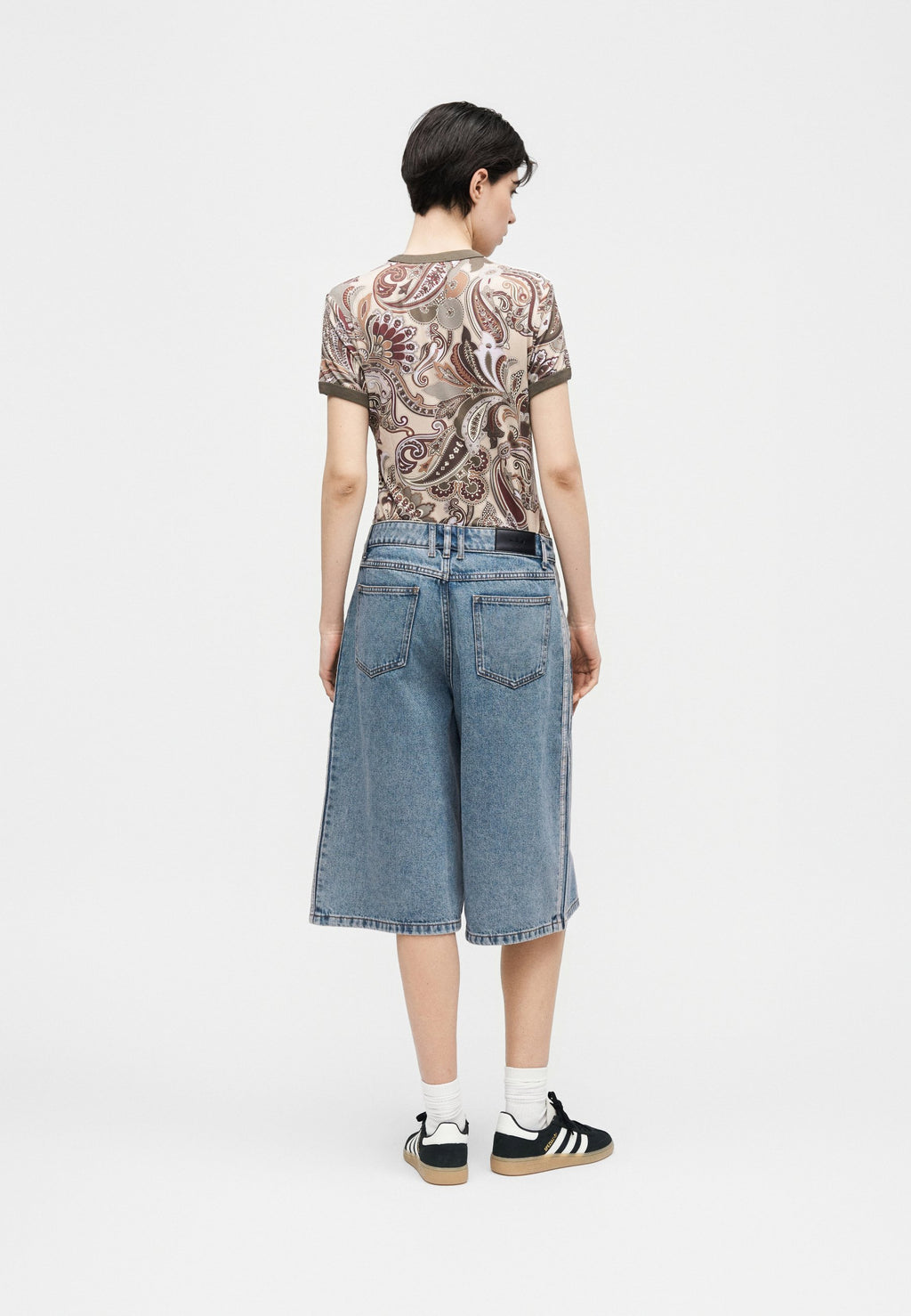 JORTS - Denim shorts - worn blue denim