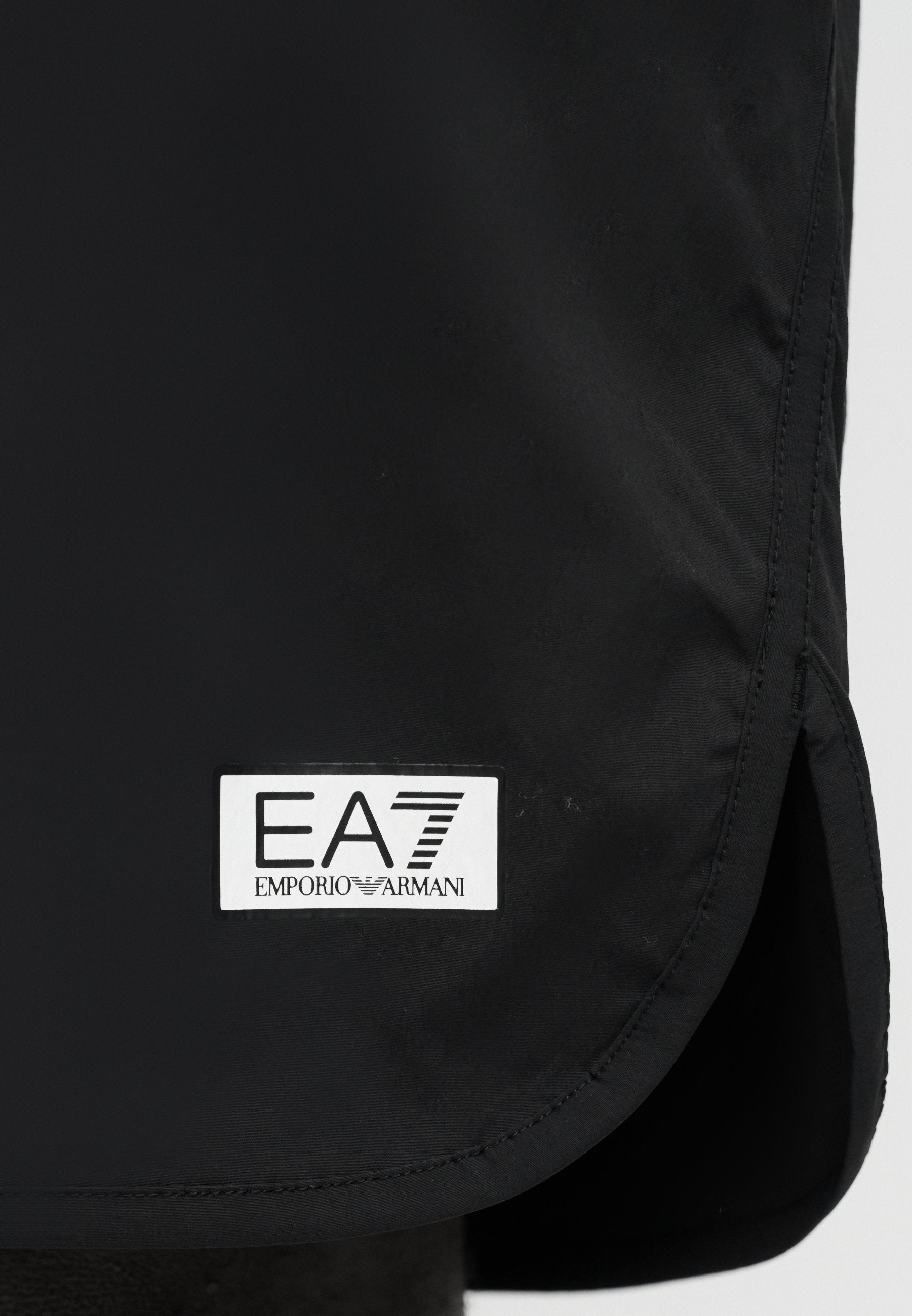 VENTUS BERMUDA - Shorts - black