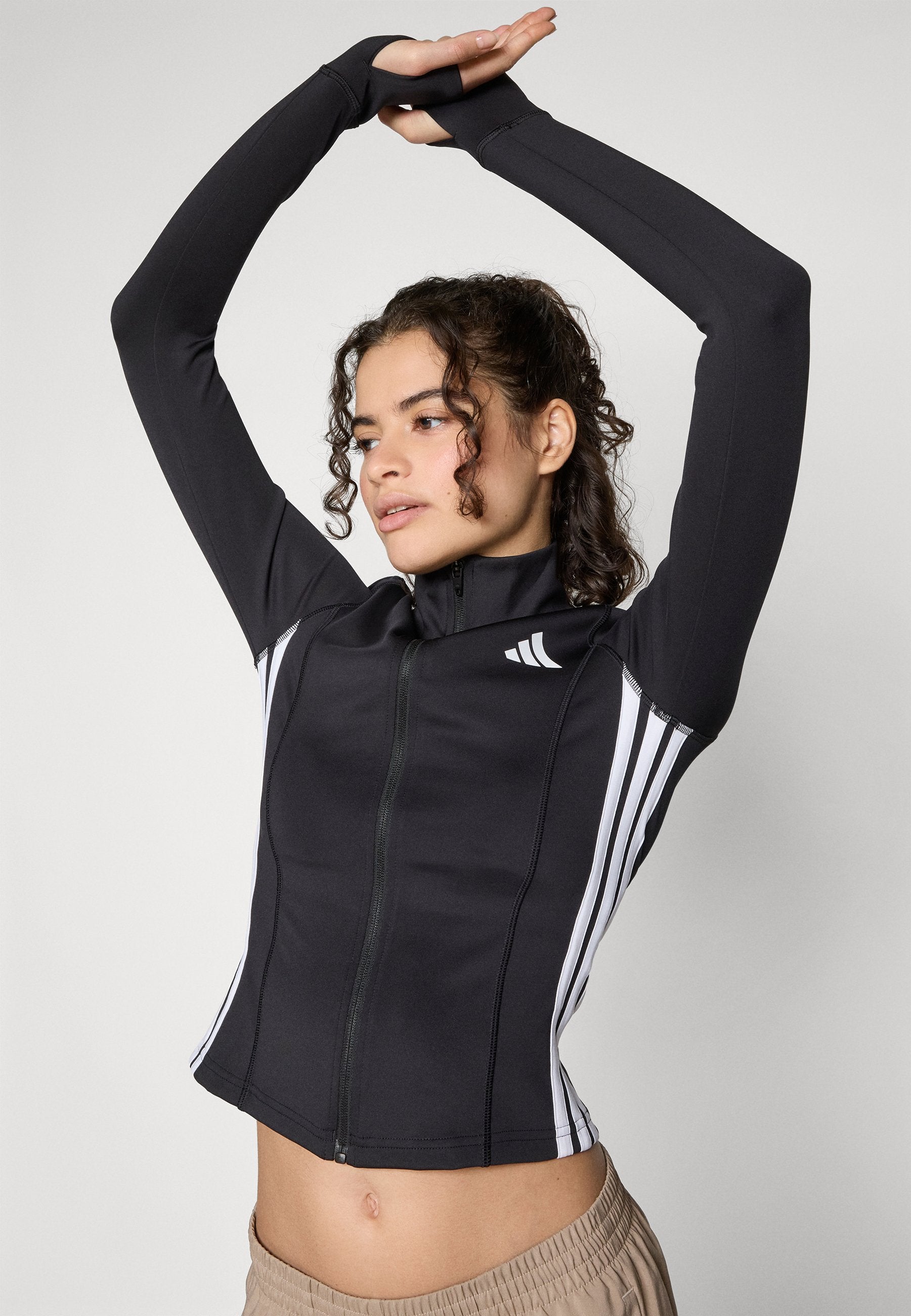 WORKOUT ESSENTIALS 3 STRIPES ZIP THROUGH - Training jacket - black/white