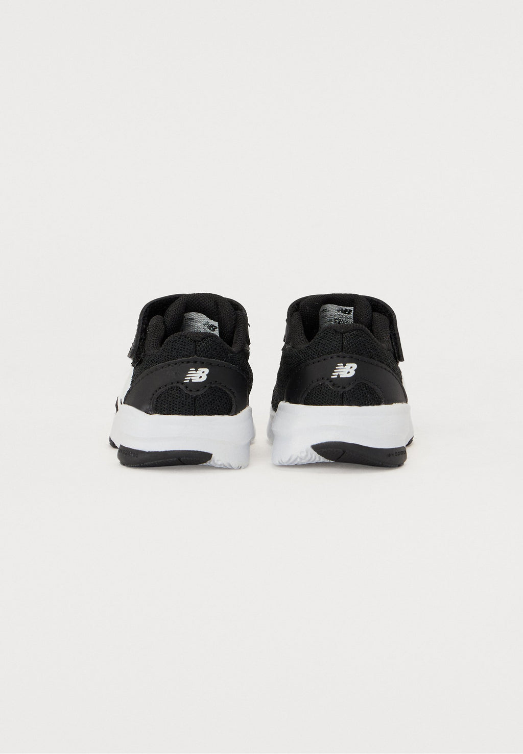 578 UNISEX - Road running shoes - black