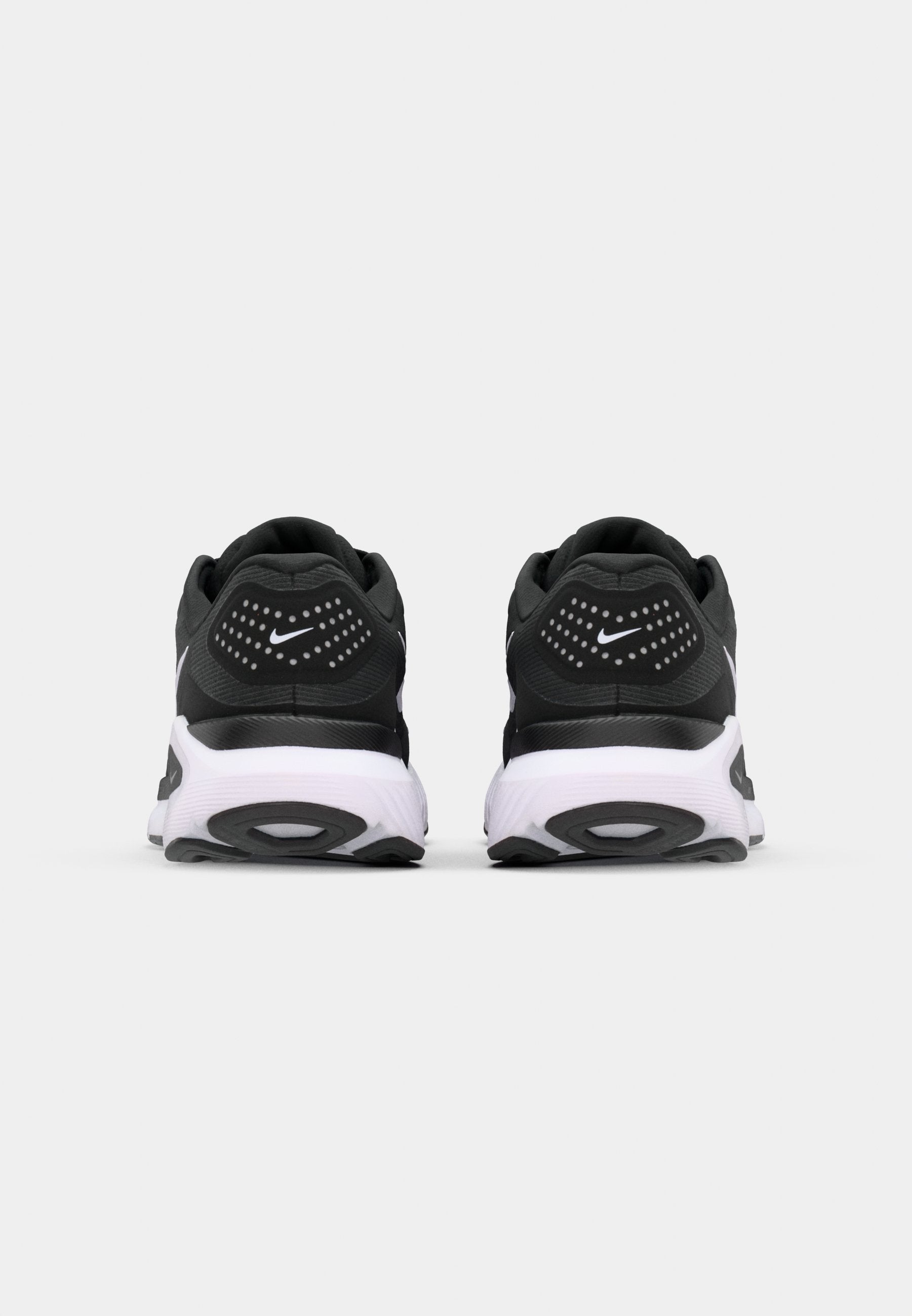W NIKE STRUCTURE 26 - Chaussures de running sur route - black/white/cool grey/metallic silver