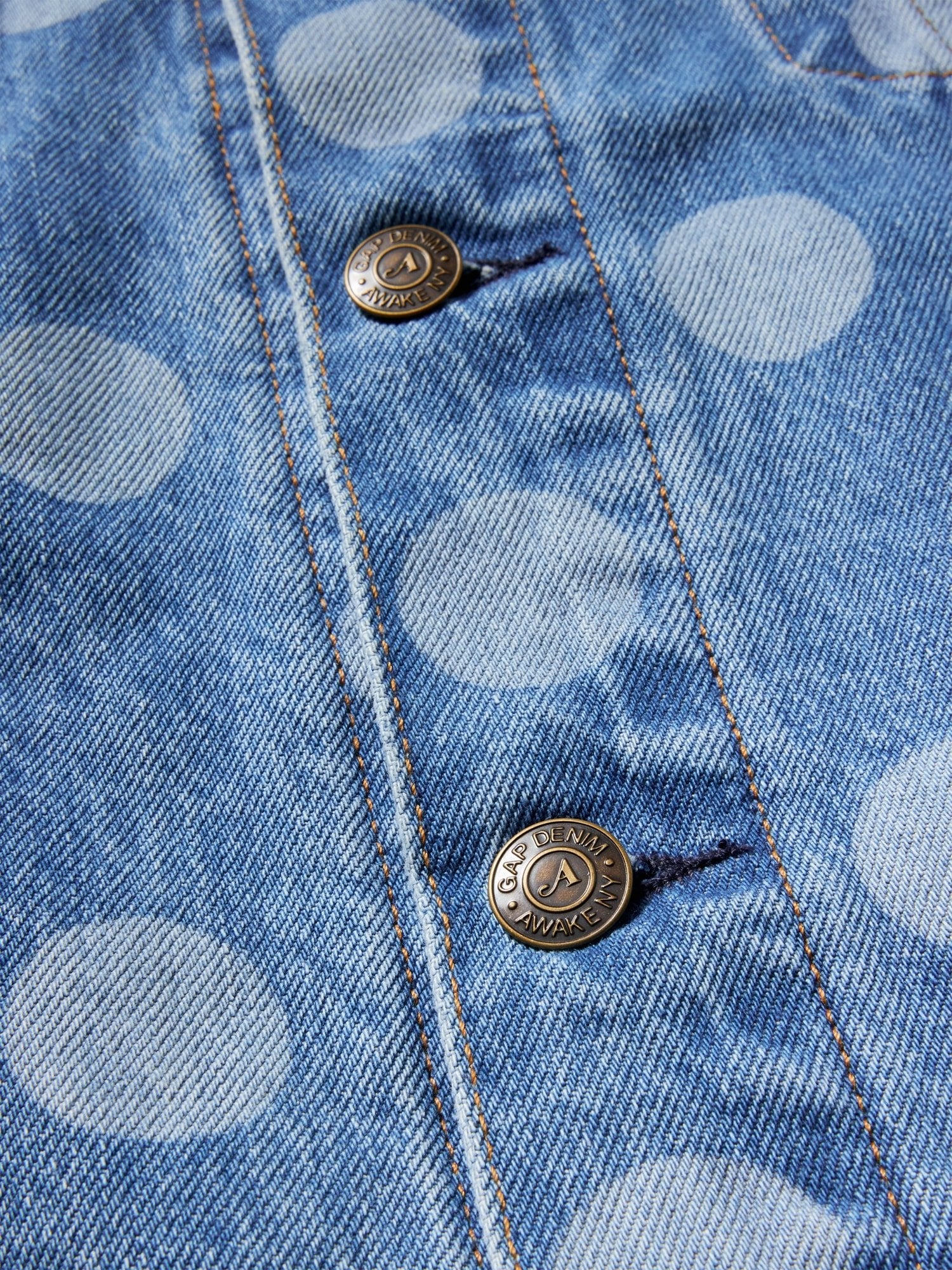 GAP AWAKE NY OVERSIZED DOTTED ICON DENIM JACKET - Denim jacket - two tone