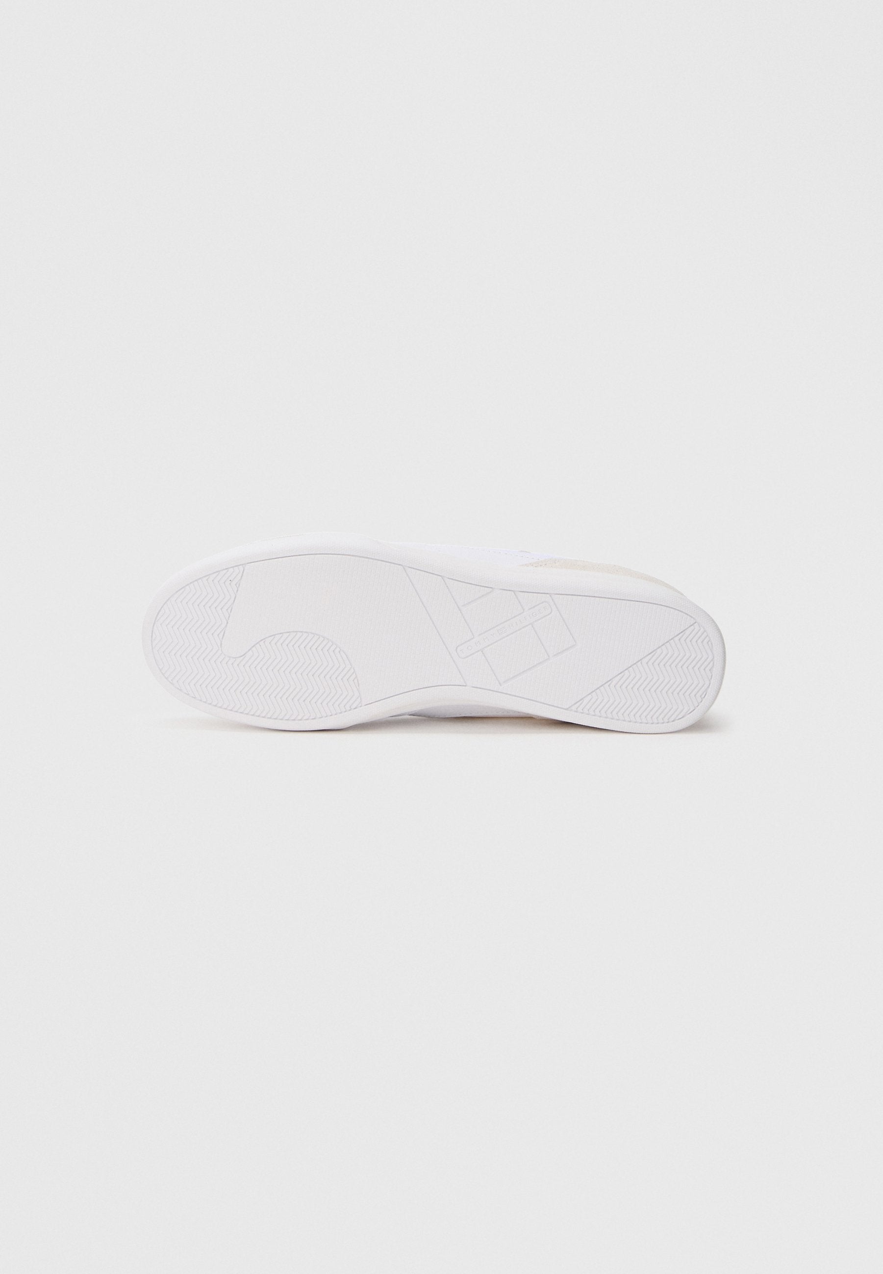 LOPRO - Trainers - white
