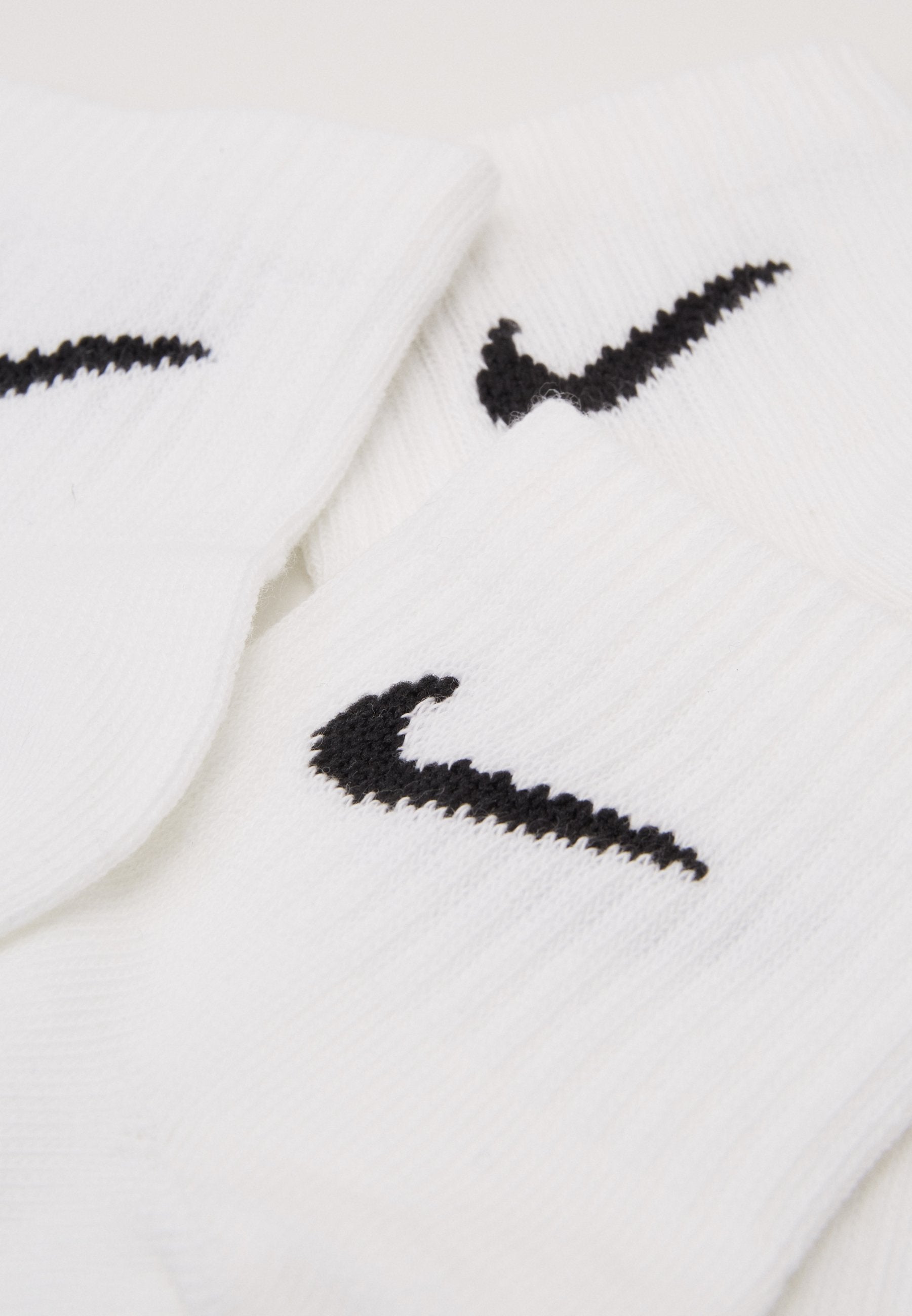 EVERYDAY LIGHTWEIGHT ANKLE UNISEX 3 PACK UNISEX - Sports socks - white/black