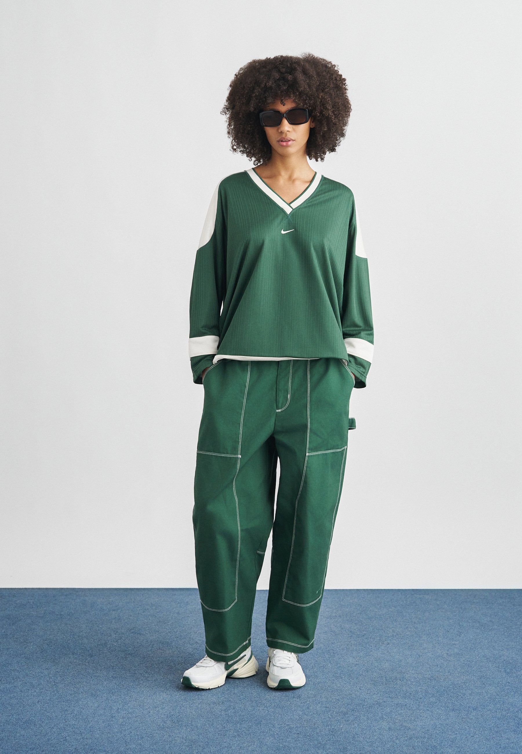 STREET PANT - Trousers - fir/antique silver coloured
