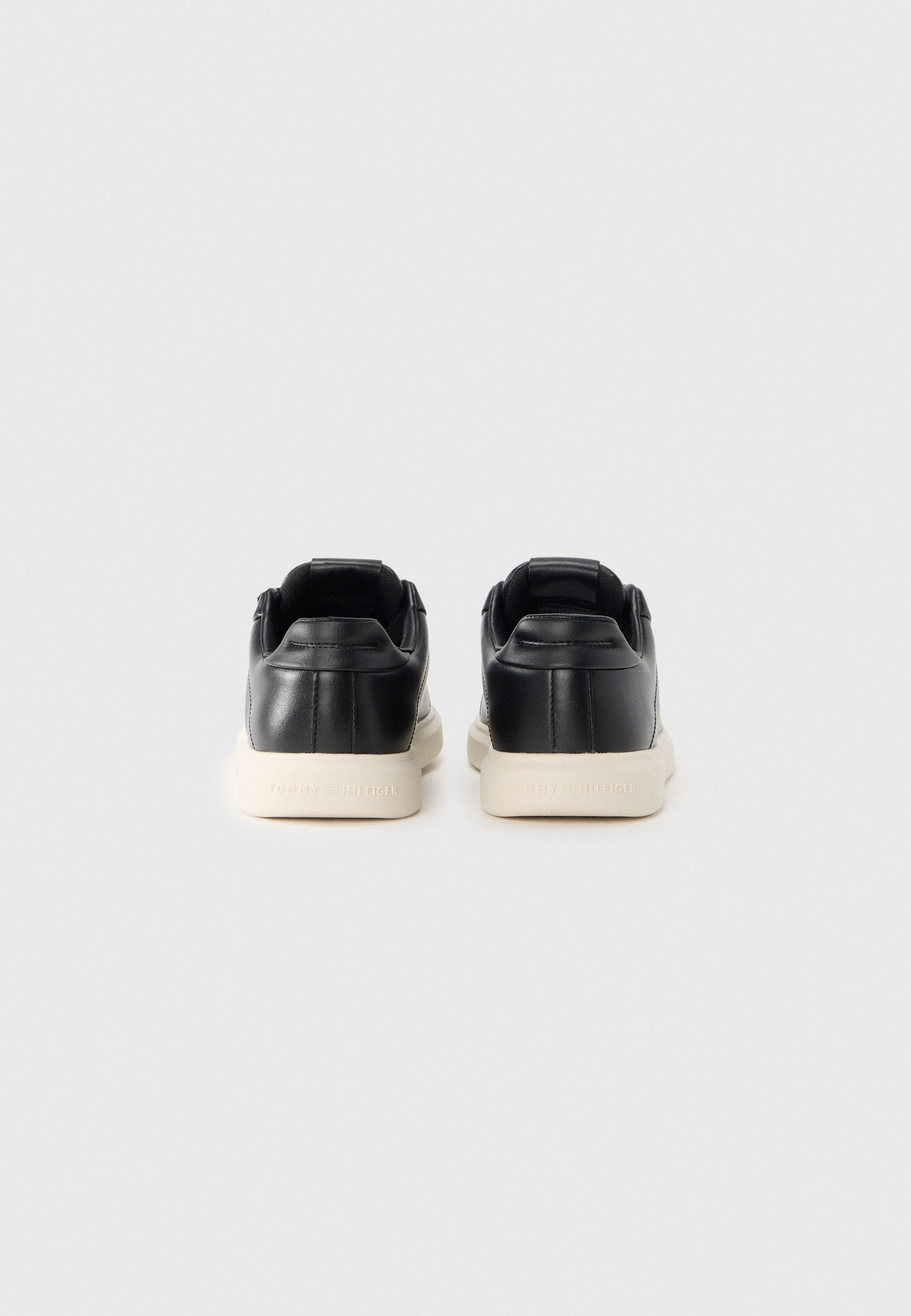 LIGHTWEIGHT LEATHER CUPSOLE COURT TRAINERS - Trainers - black