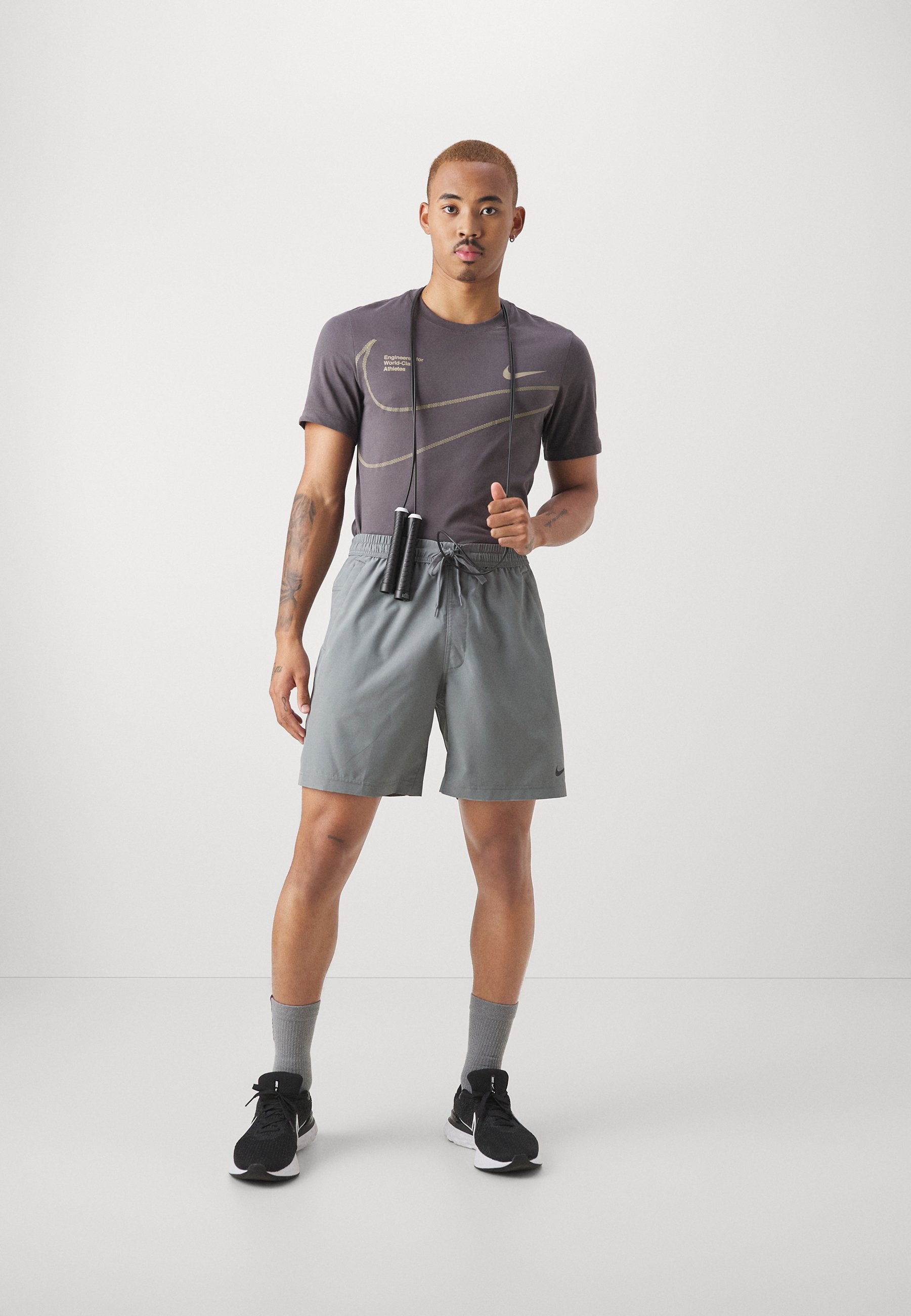 FORM SHORT - Sports shorts - smoke grey/black