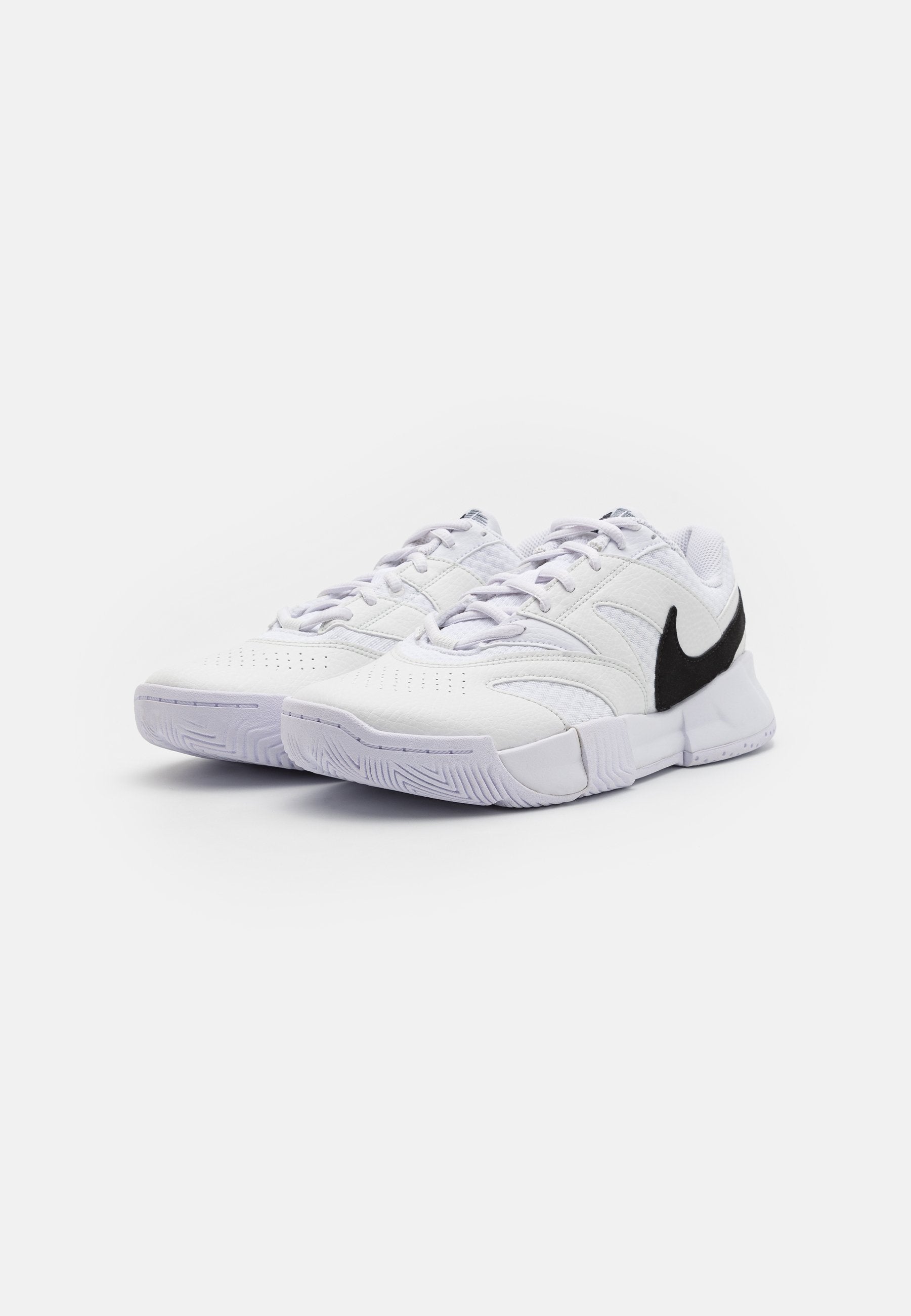 COURT LITE 4  - Multicourt tennis shoes - white/black/summit white
