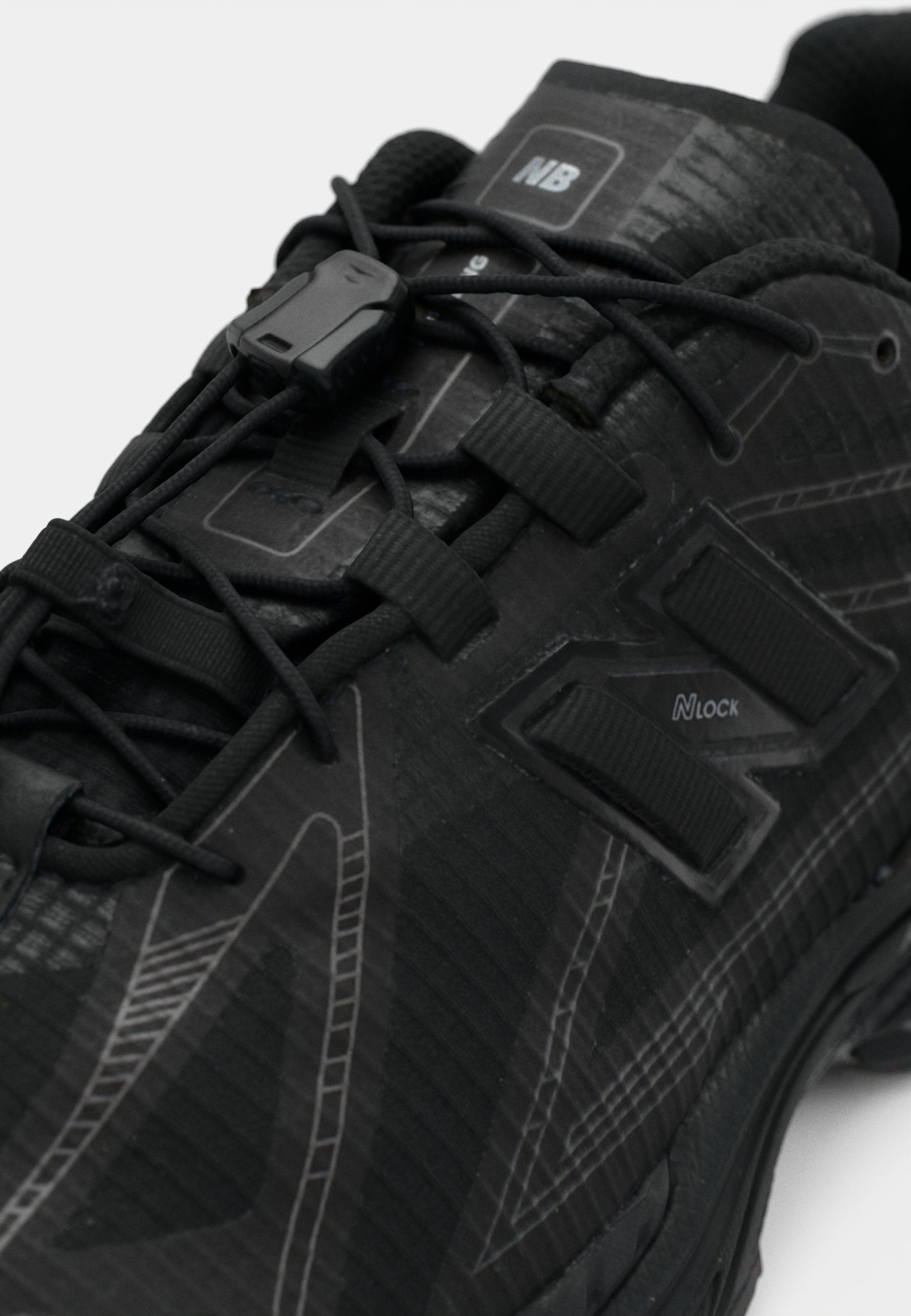 U1906 UNISEX - Trainers - black