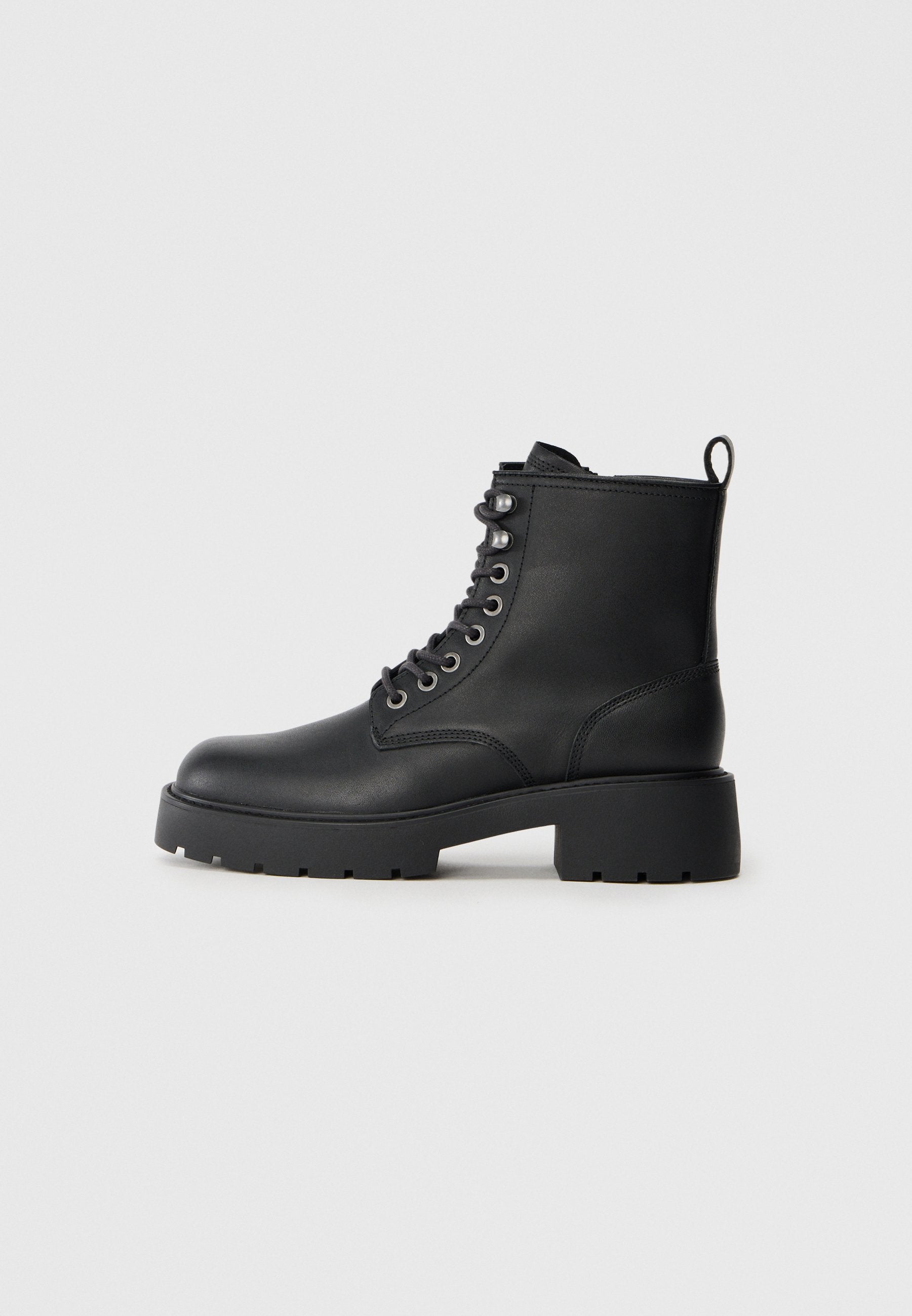 Bottines à lacets - noires