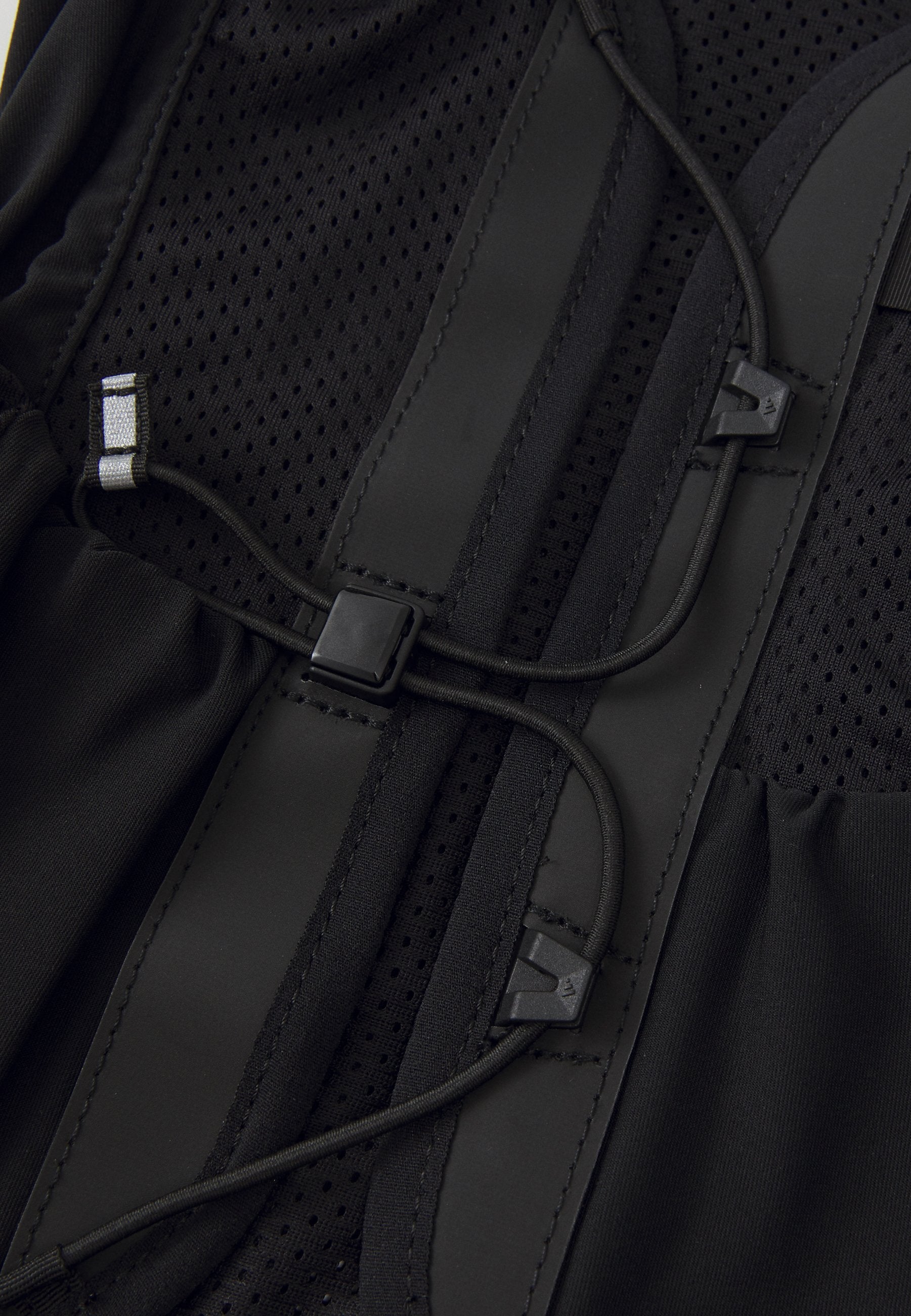 RUN VEST UNISEX - Hydration rucksack - black