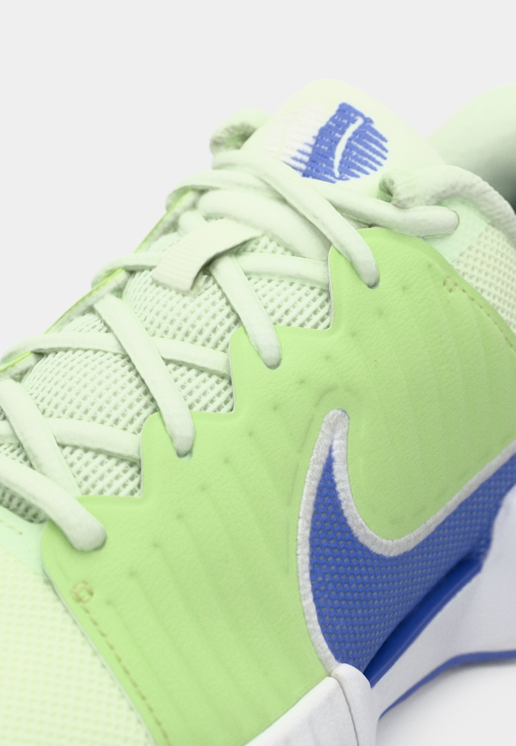 GP CHALLENGE PRO - Multicourt tennis shoes - volt tint/sapphire/lab green/white