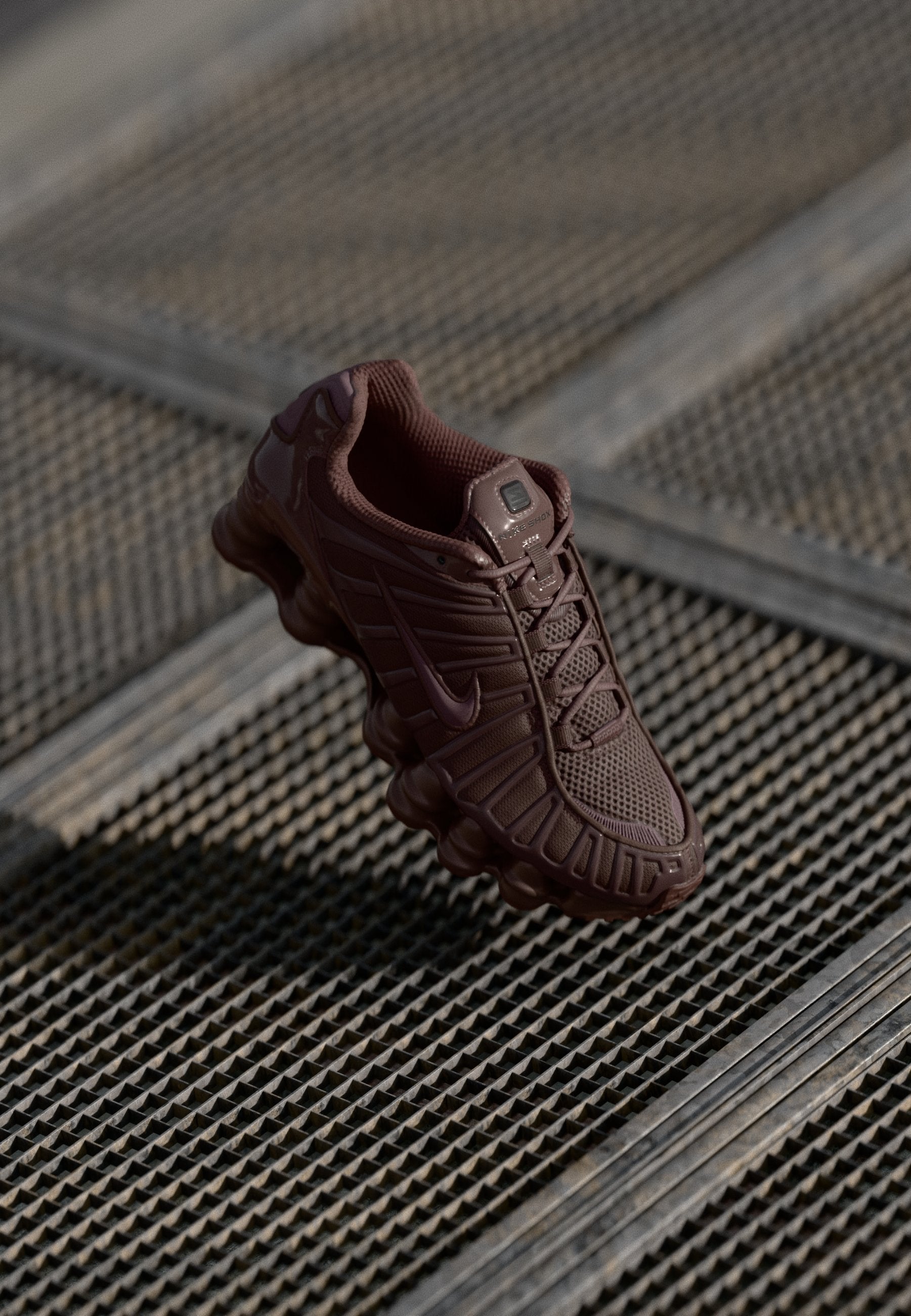 SHOX SE - Trainers - tattoo/black