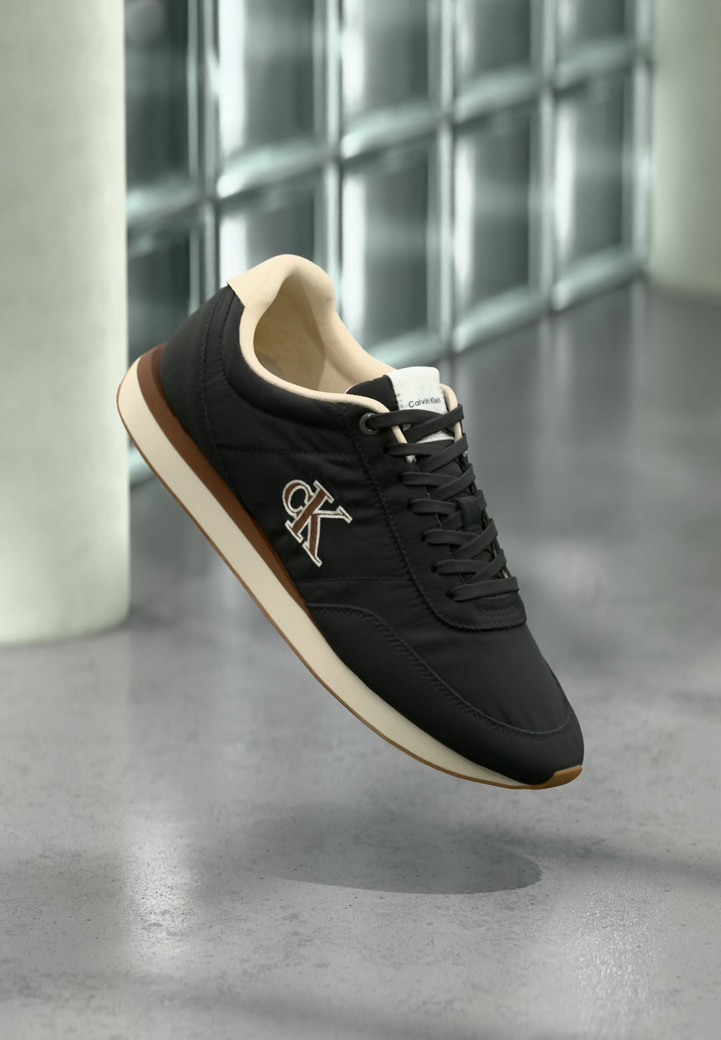 RETRO RUNNER - Trainers - black/light cashew