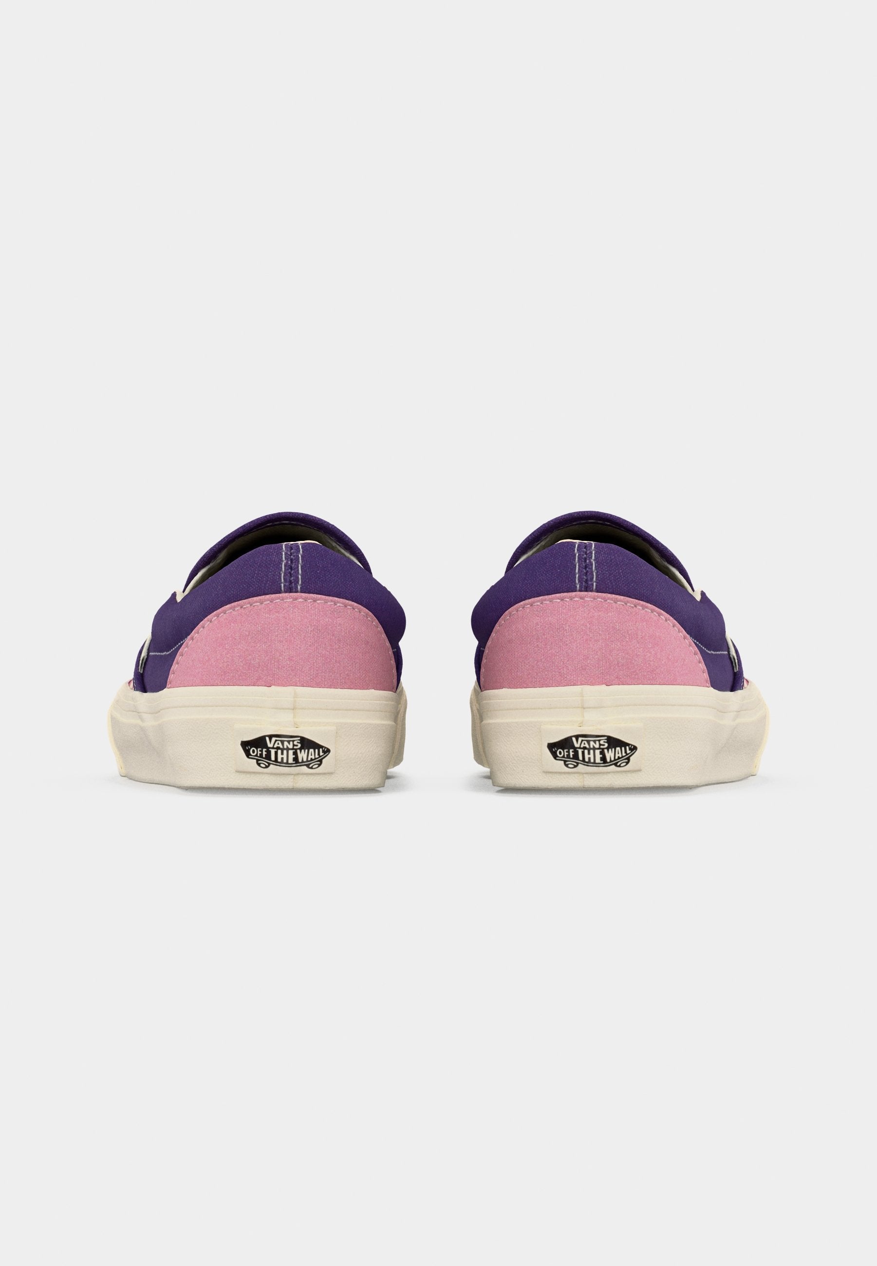 CLASSIC SLIP ON UNISEX - Trainers - purple/multi-coloured