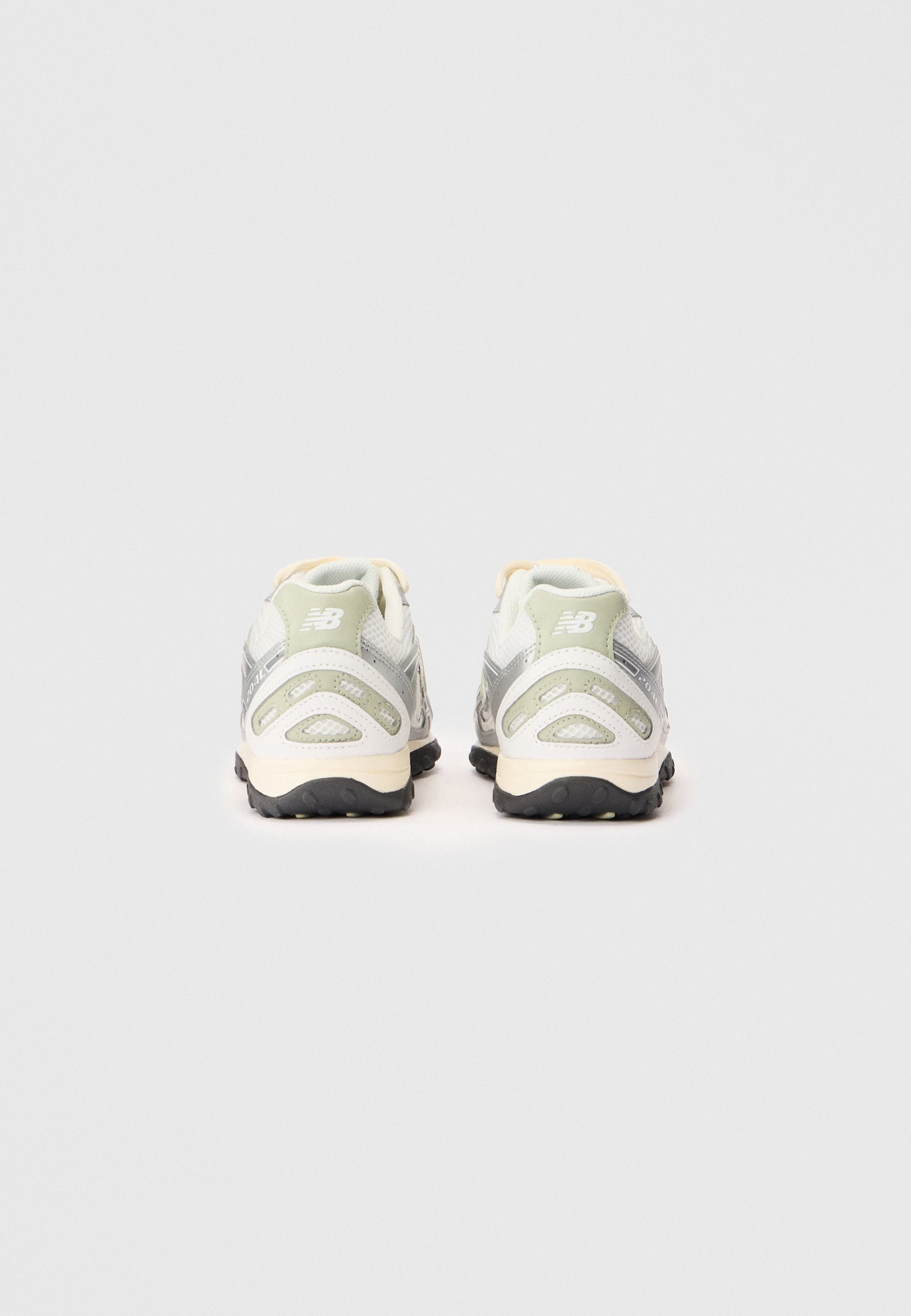 204L UNISEX - Trainers - silver-coloured