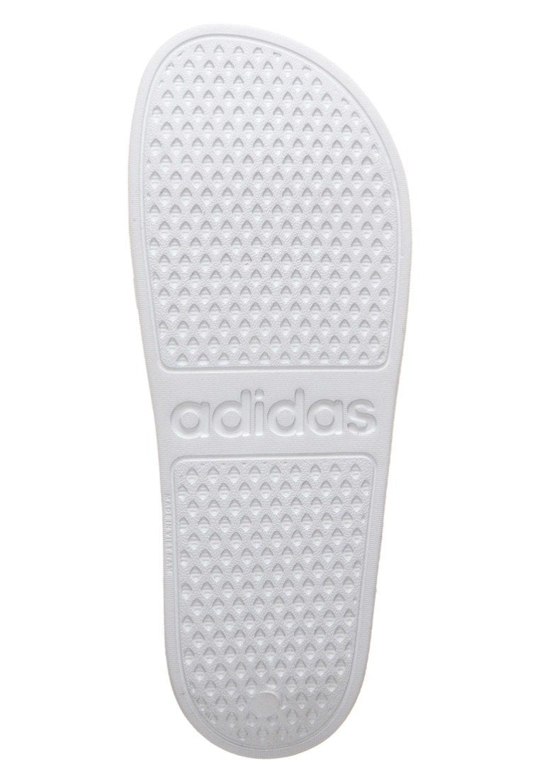 ADILETTE AQUA - Mules - blanc nuage   noir noyau   blanc nuage
