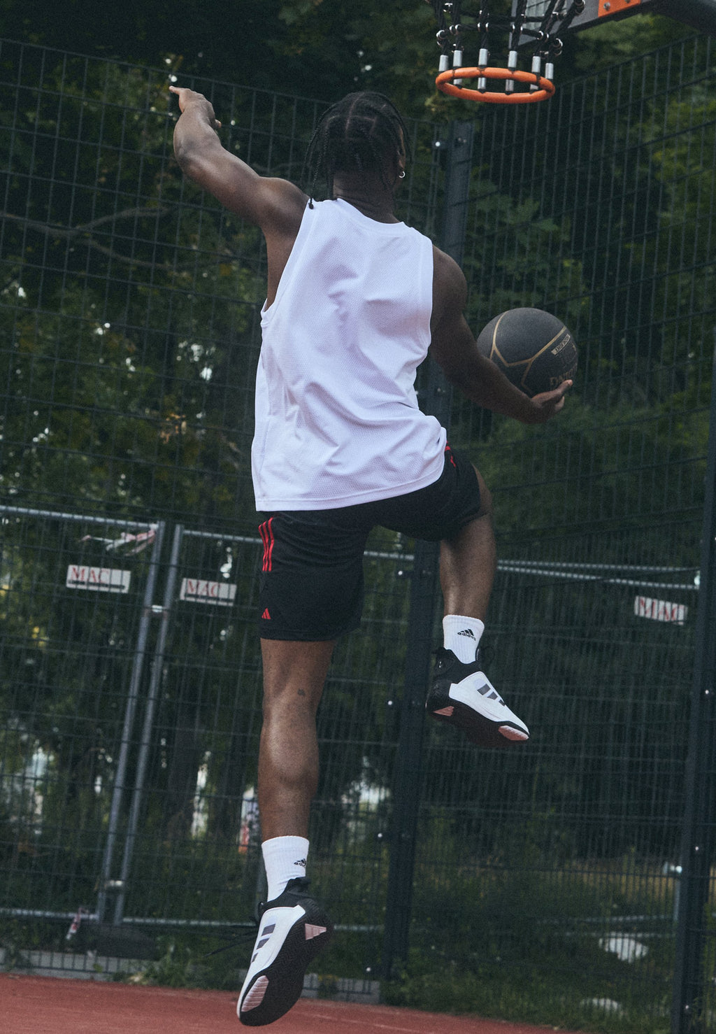 OWN THE GAME 3 - Basketball shoes - footwear white/core black