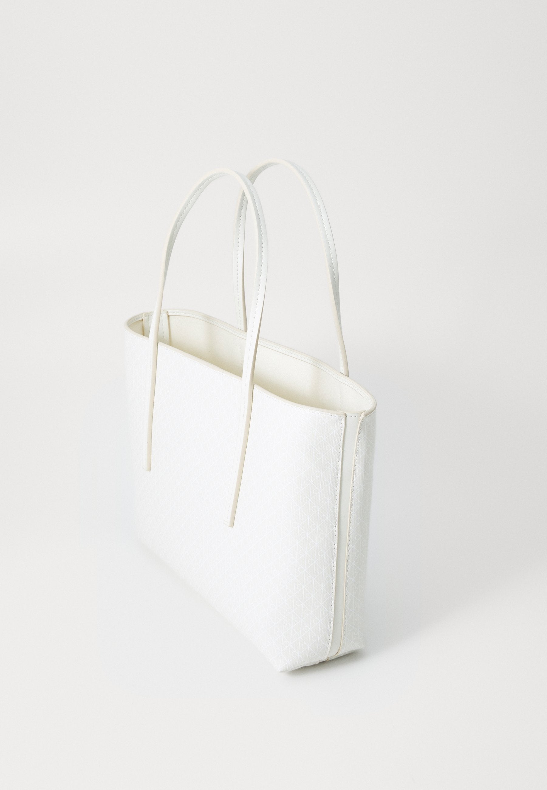 EMBLEM SMALL TOTE SET - Handbag - white