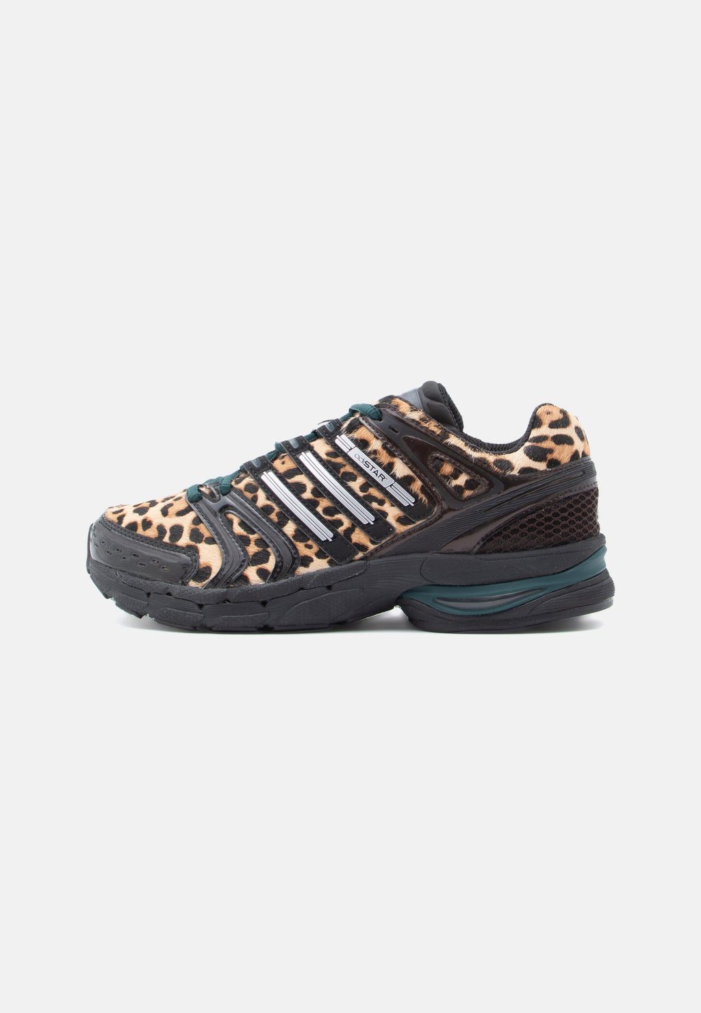 ADISTAR CONTROL 5 - Trainers - aurora ivy/core black/silver-coloured metallic