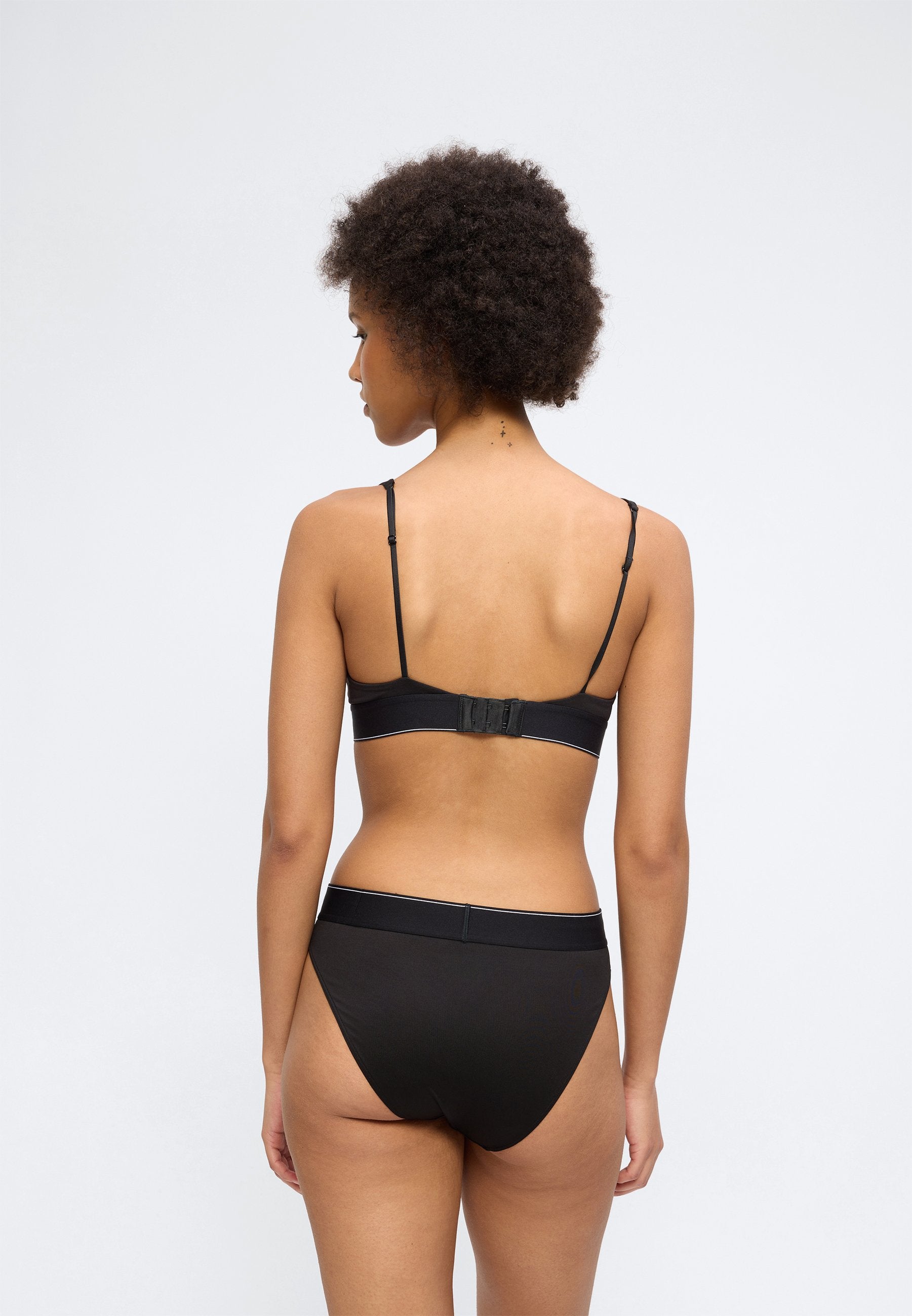 LIGHTLY LINED TRIANGLE - CK GRAPHIC - Triangle bra - black