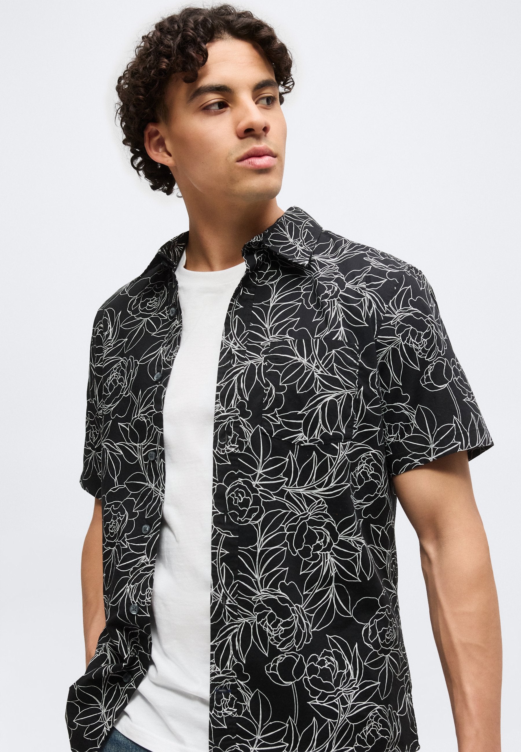 STANDARD - Shirt - black
