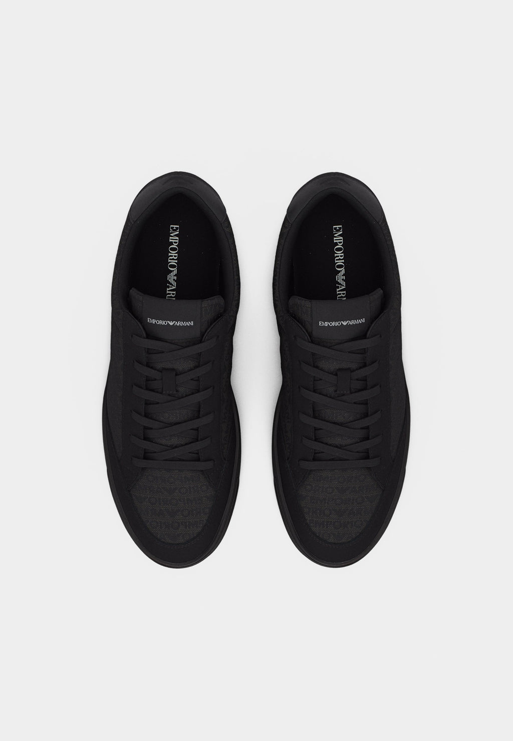 Trainers - black