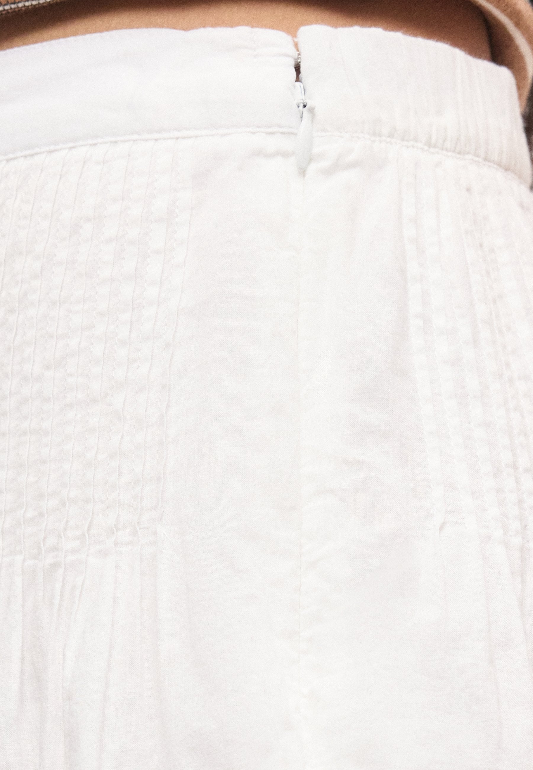 PINTUCK TRIM SKORT - A-line skirt - fresh white