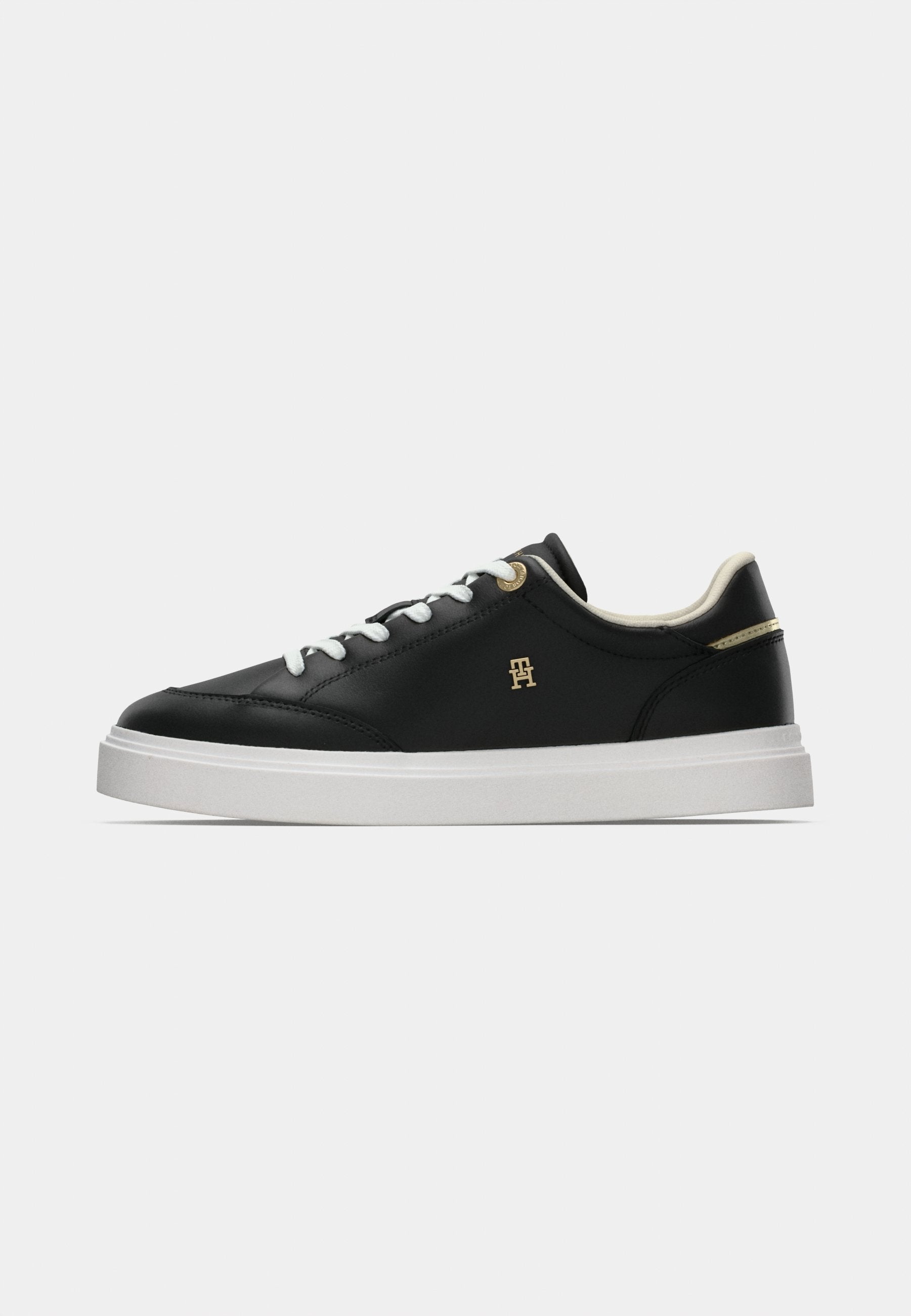 Trainers - black
